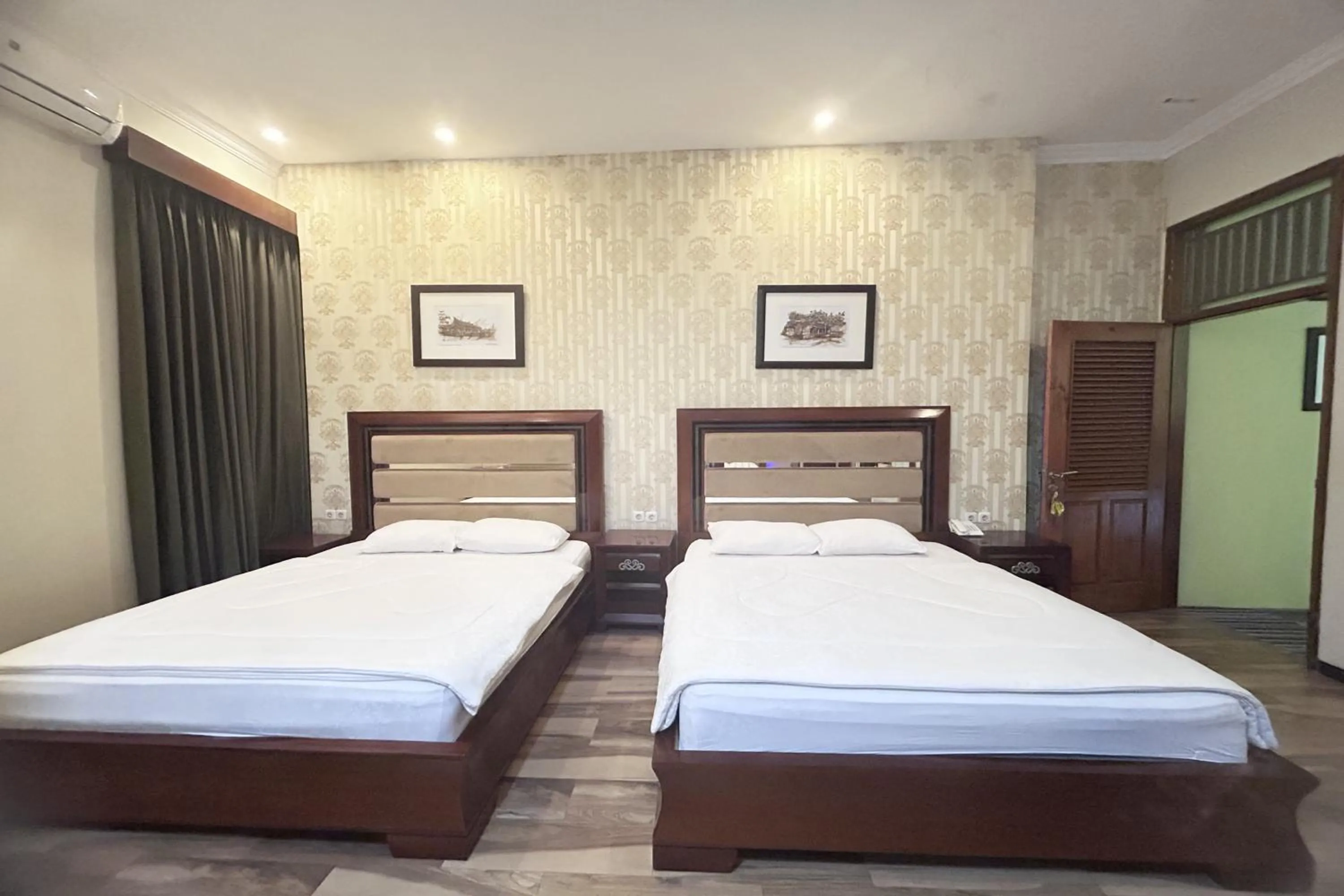 Double Room in Niwa Canting