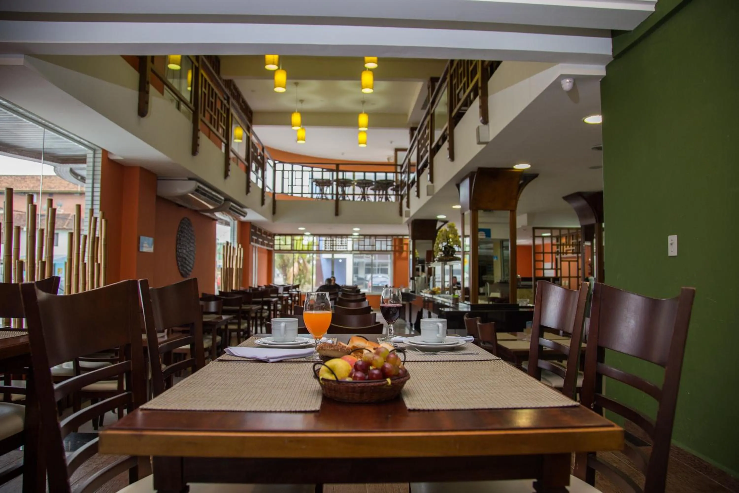 Restaurant/places to eat in Spazio Marine Hotel - Guaratuba