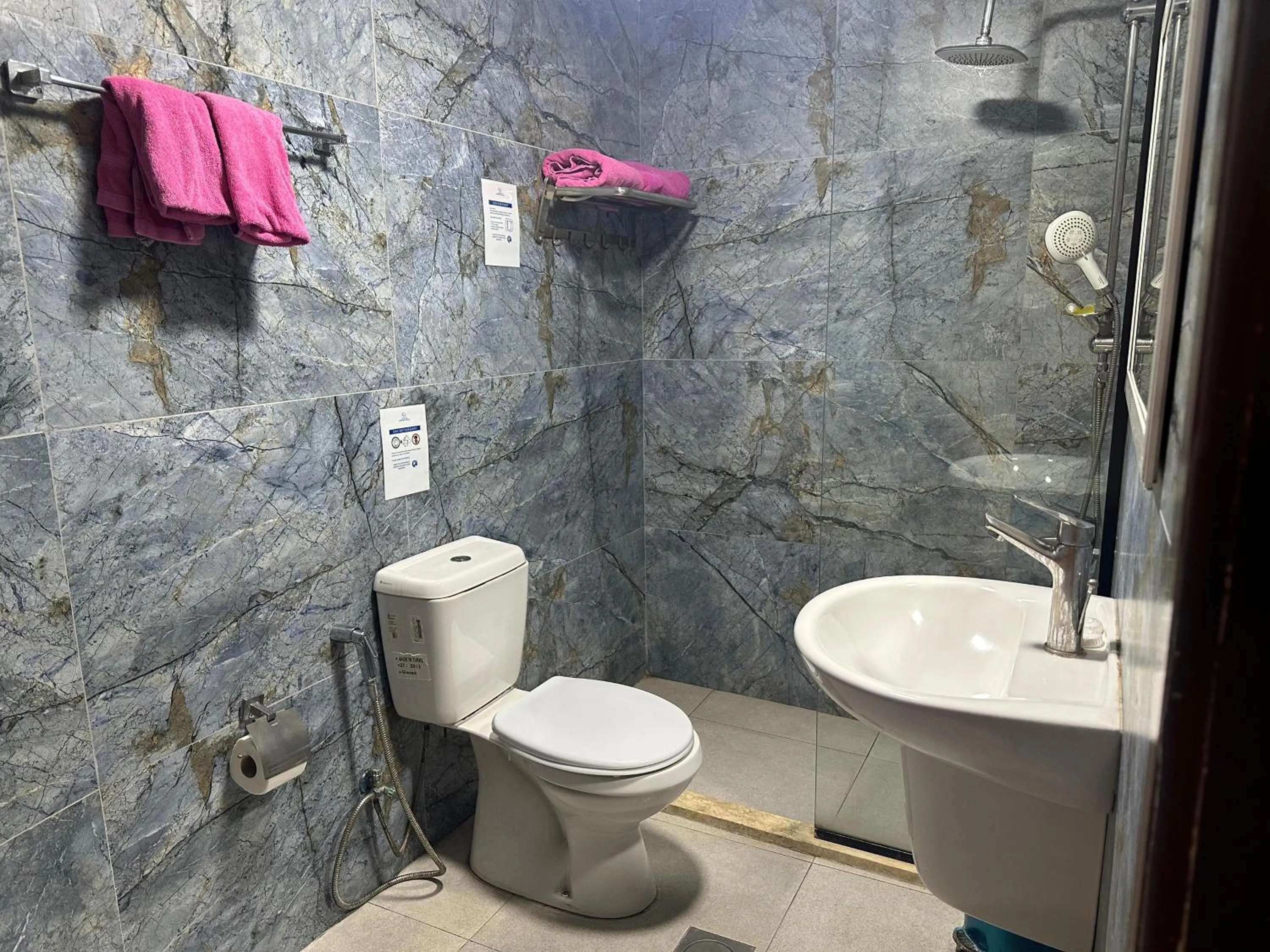 Bathroom in Conord Hotel