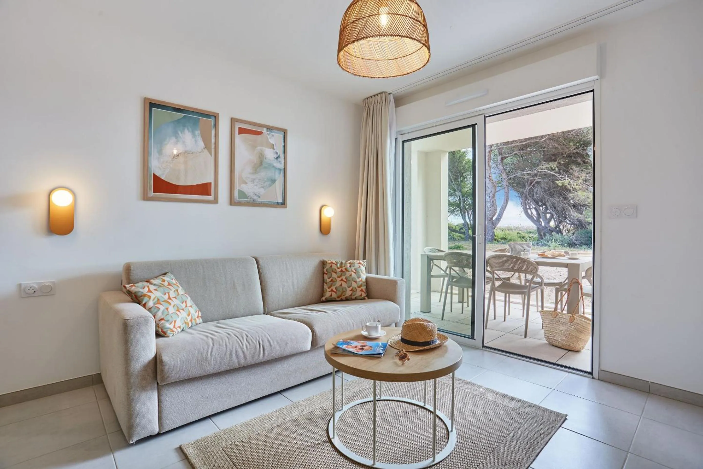 Seating area in Résidence Odalys Riviera