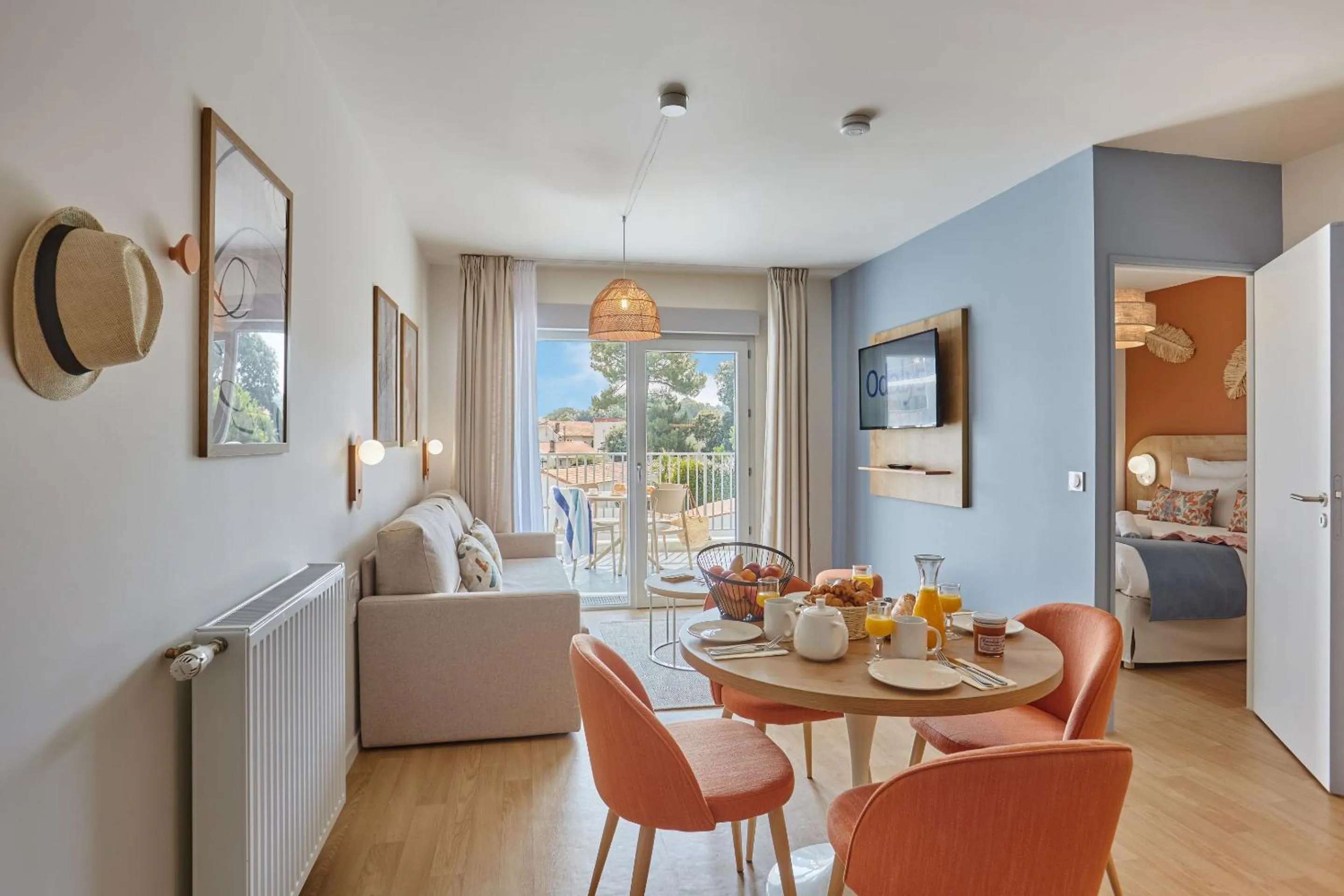 Seating area, Bed in Résidence Odalys L'Orée du Parc