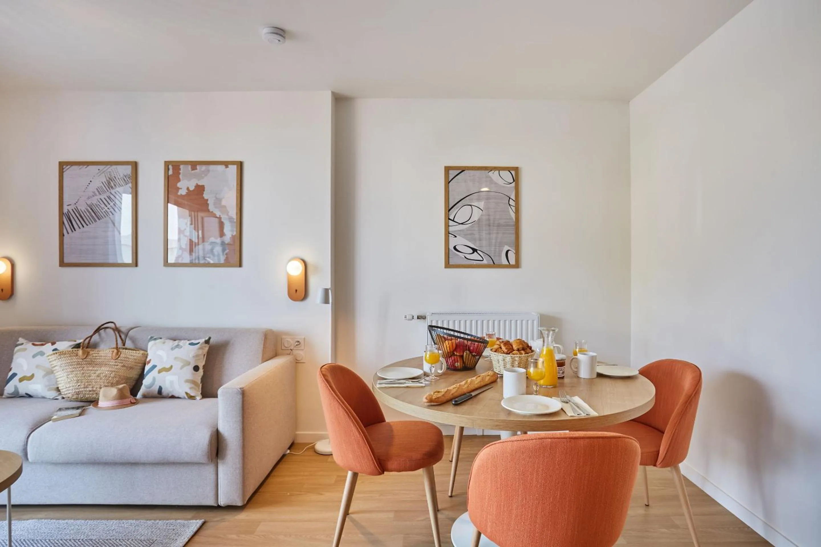 Seating area in Résidence Odalys L'Orée du Parc