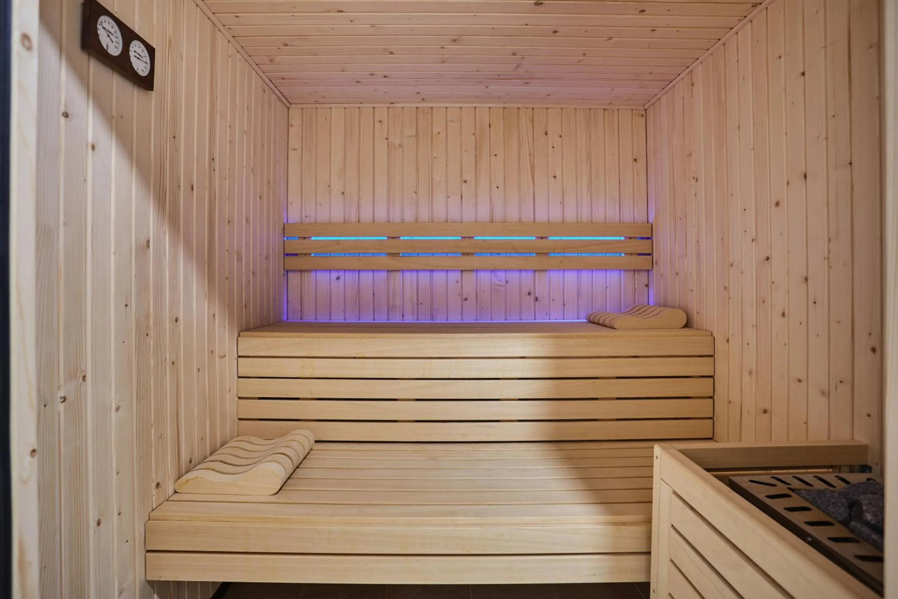 Spa and wellness centre/facilities, Bed in Résidence Odalys L'Orée du Parc