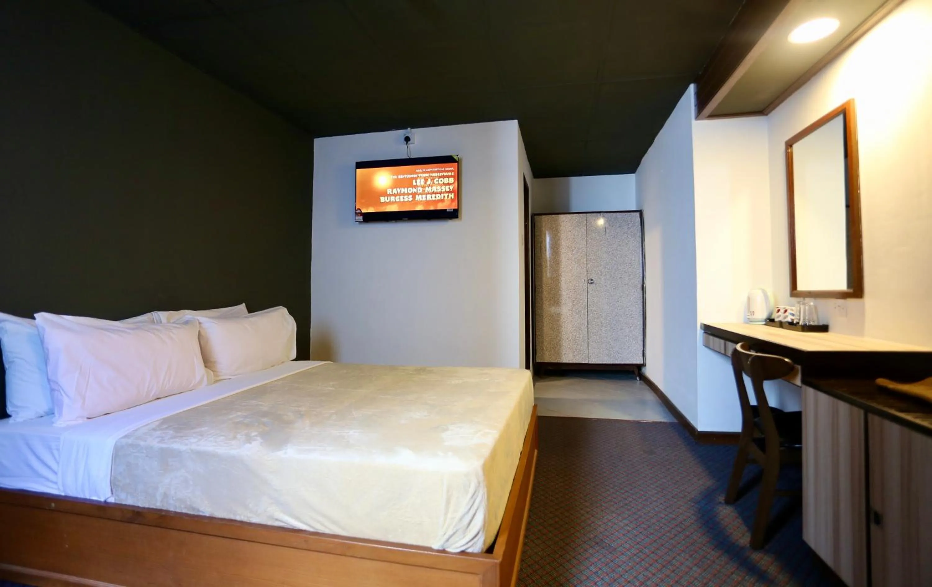 Bed in Fata Hotel by Project Borneo