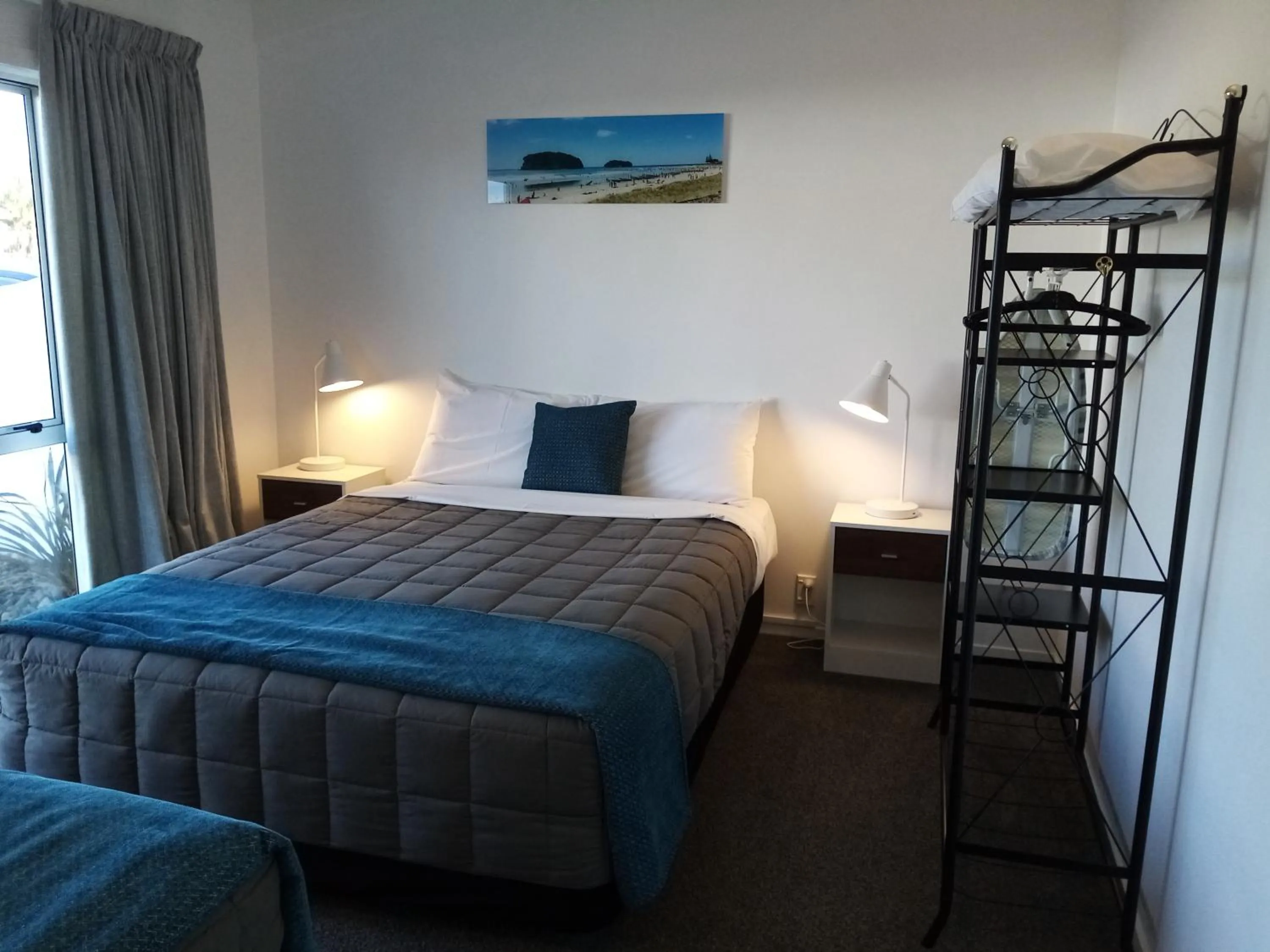 Photo of the whole room, Bed in Palm Pacific Resort & Motel