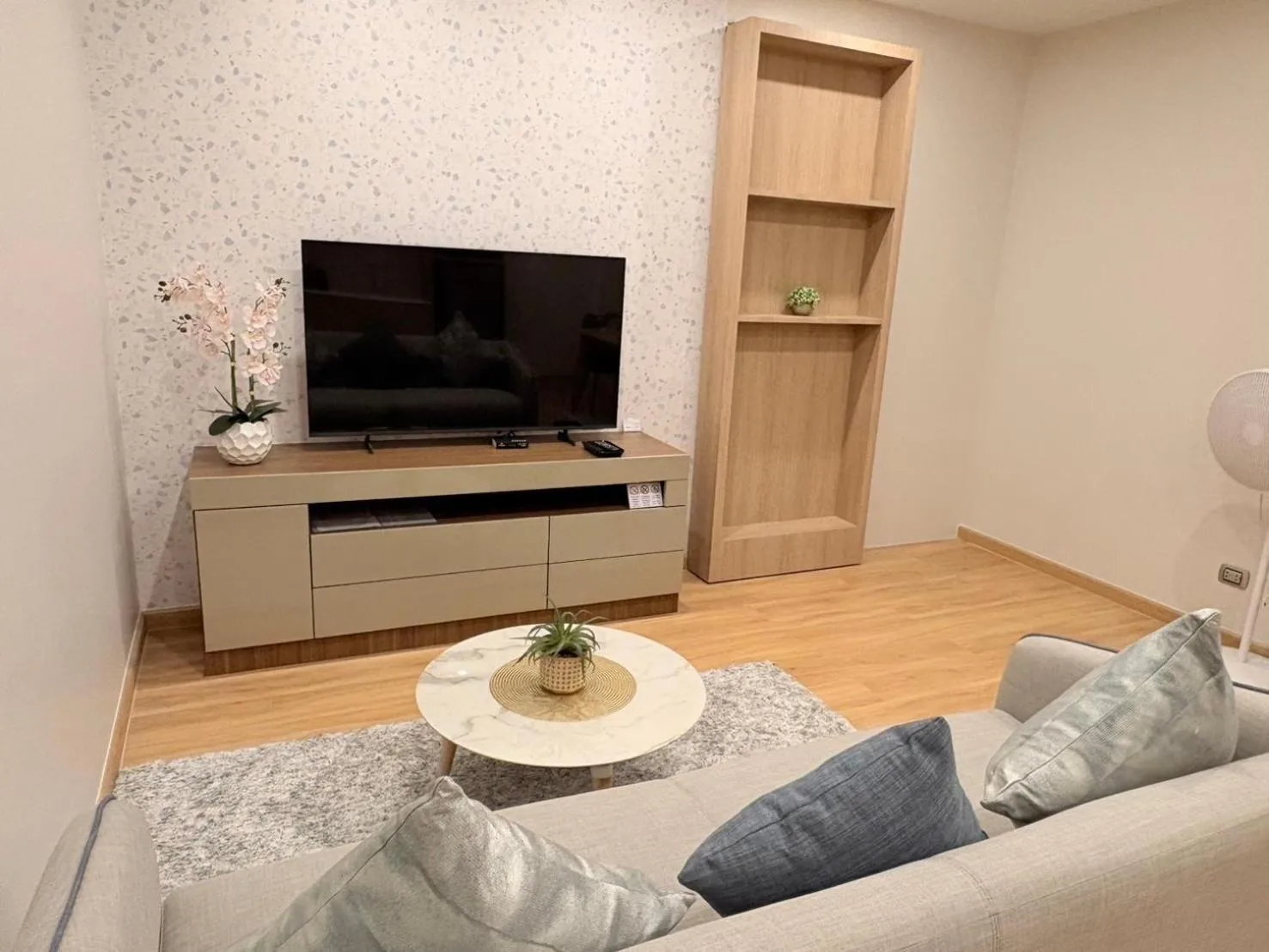 Living room in Naka-Raj Escape Hotel