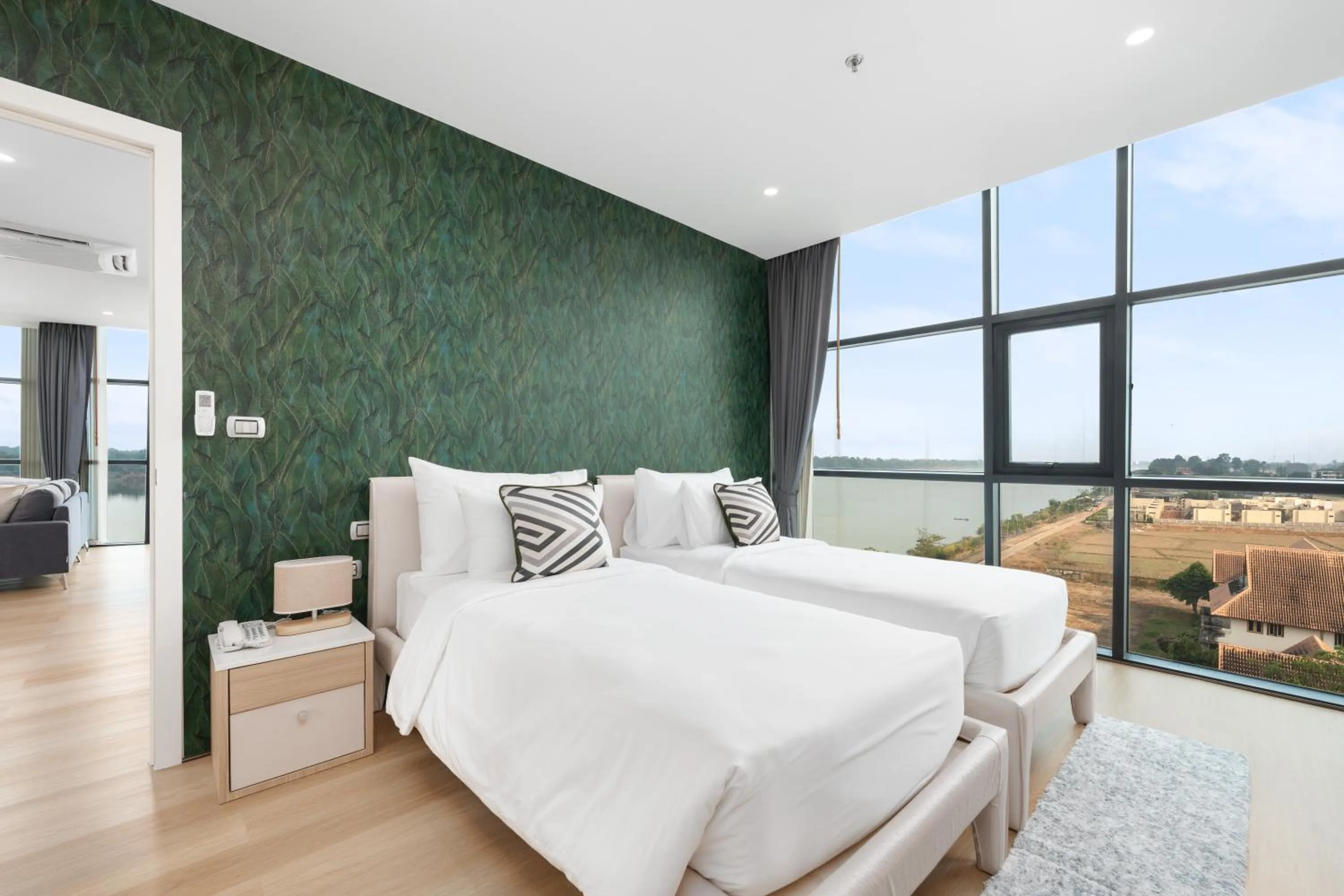 Bed in Naka-Raj Escape Hotel