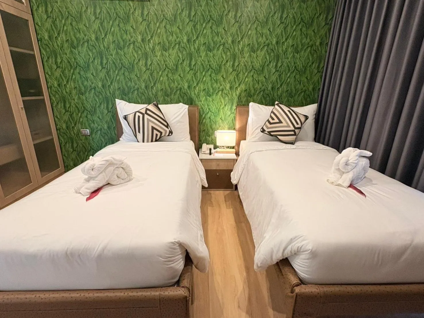 Bed in Naka-Raj Escape Hotel