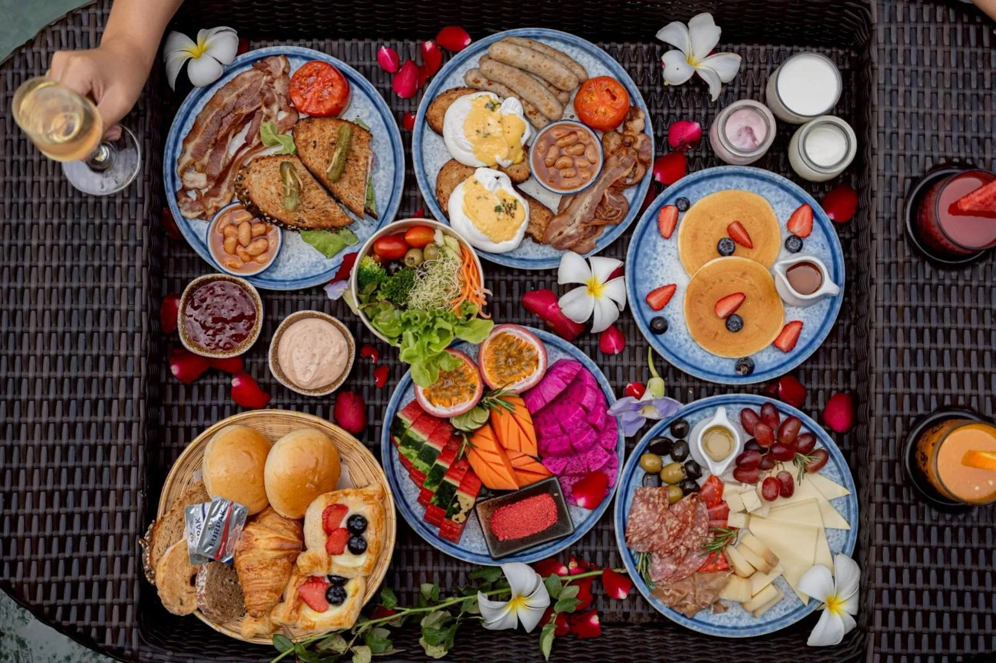 Restaurant/places to eat in Vignette Collection Dinso Resort & Villas Ko Chang by IHG