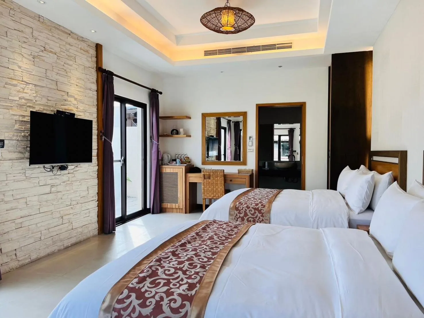 Photo of the whole room, Bed in Kenting Summerland Garden Resort