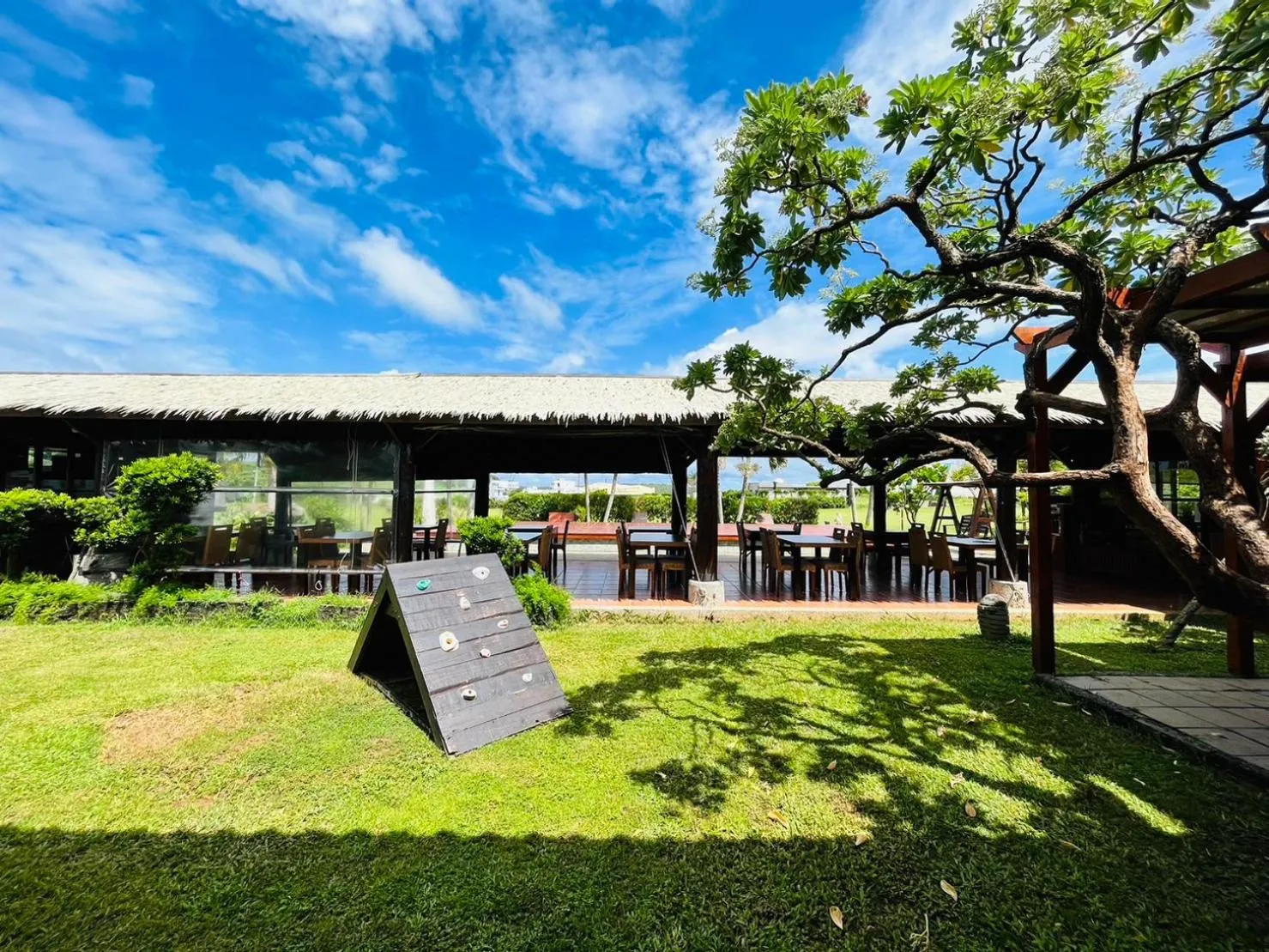 Property building in Kenting Summerland Garden Resort