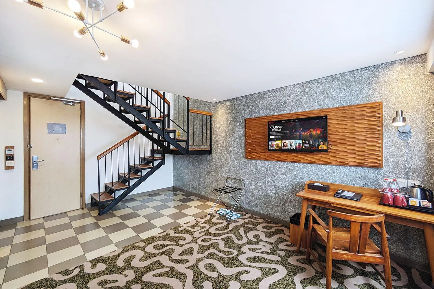 TV and multimedia in THE 1O1 Bandung Dago