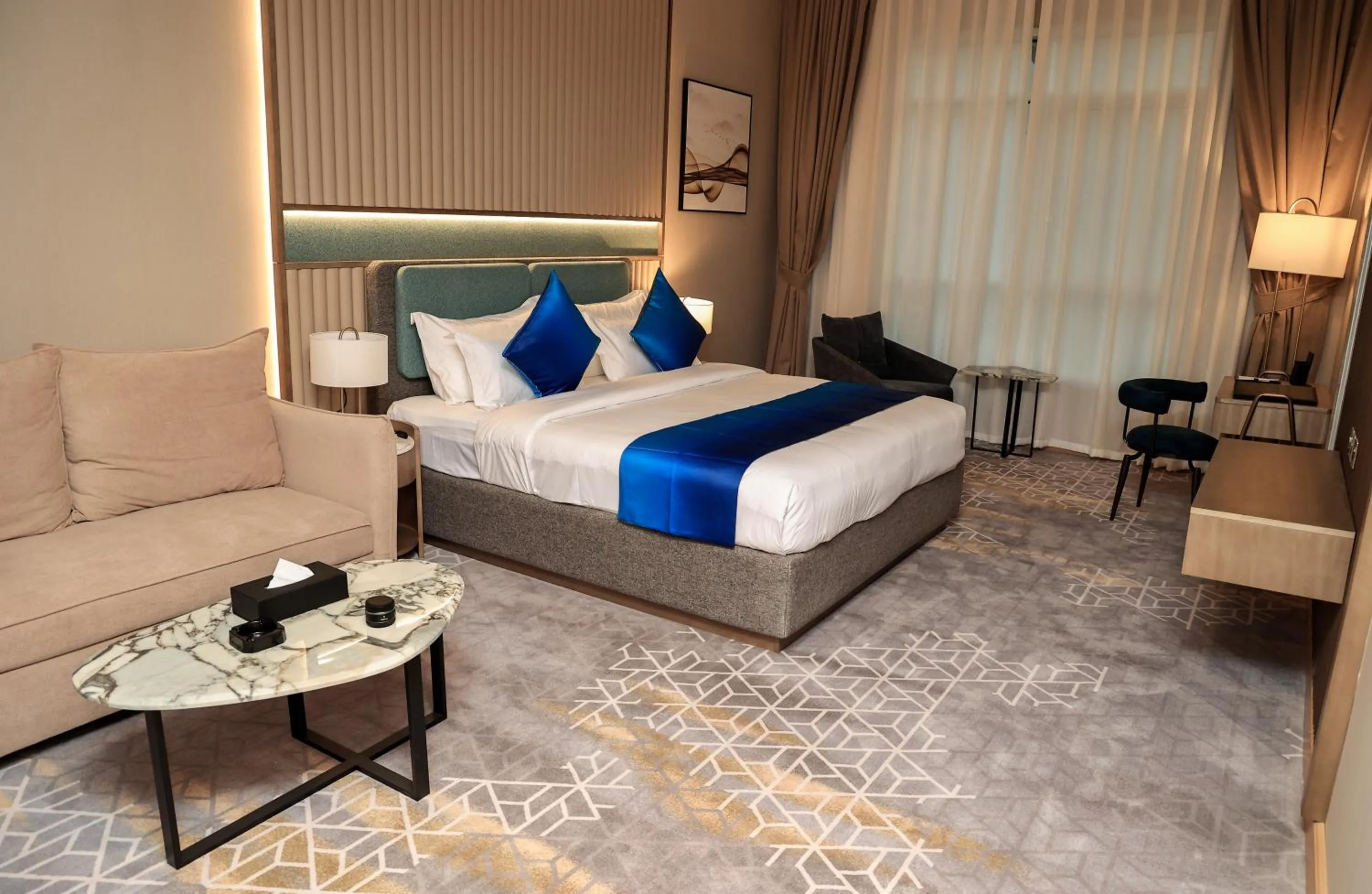 Bed in Best Western Premier M Four Hotel