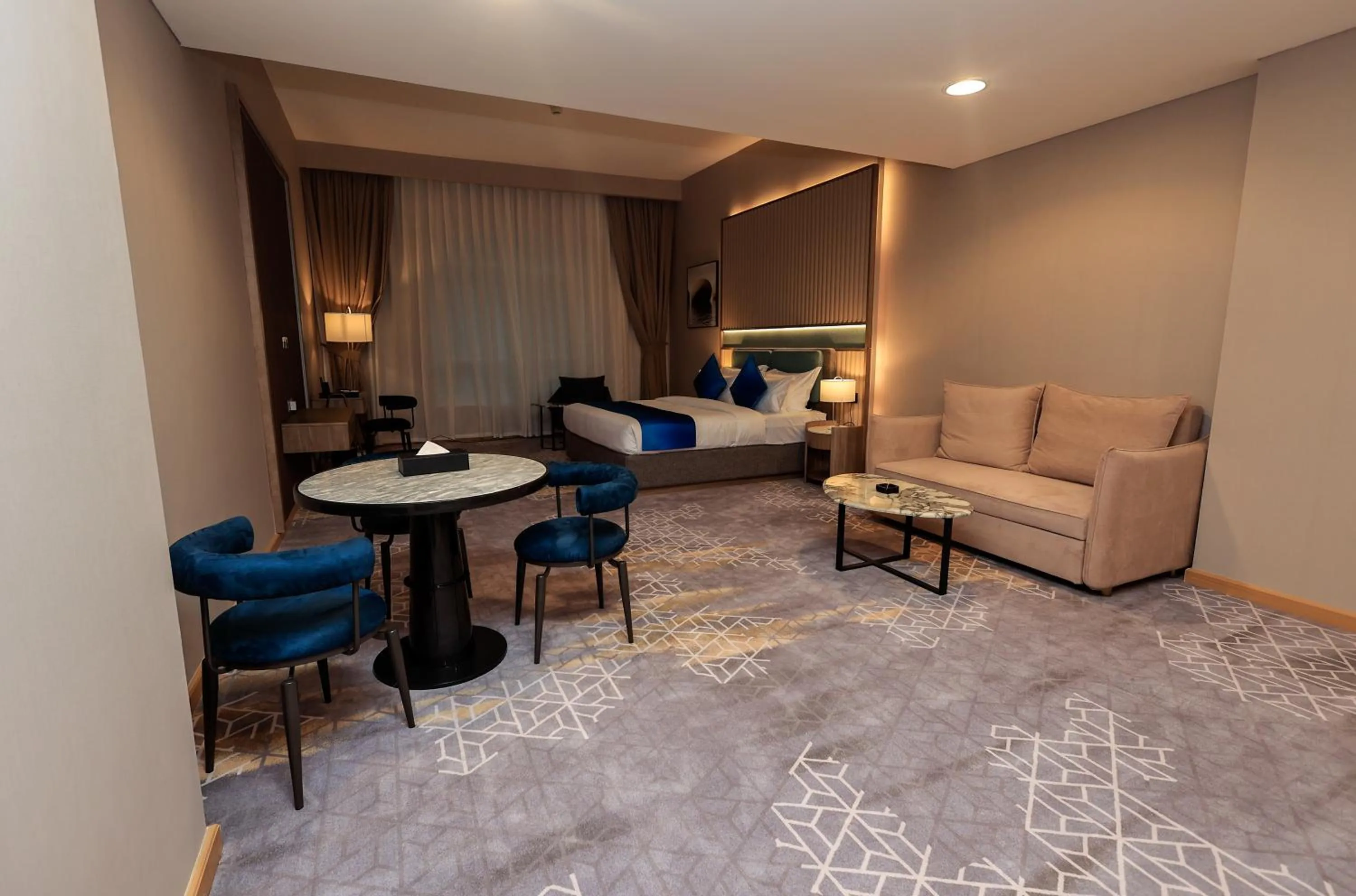 Bed in Best Western Premier M Four Hotel