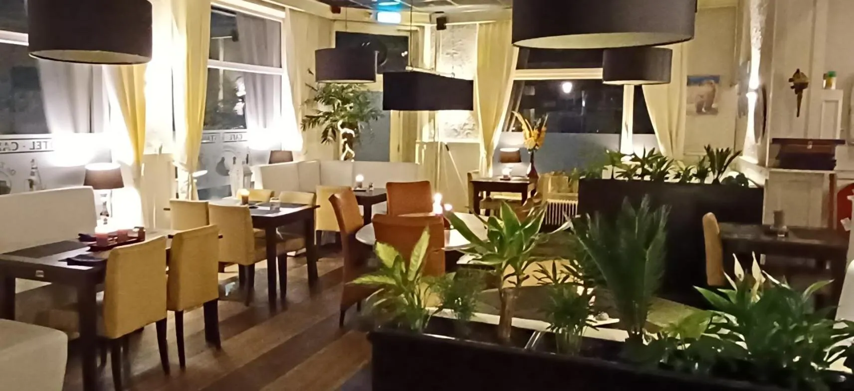 Restaurant/places to eat in De Zevende Hemel