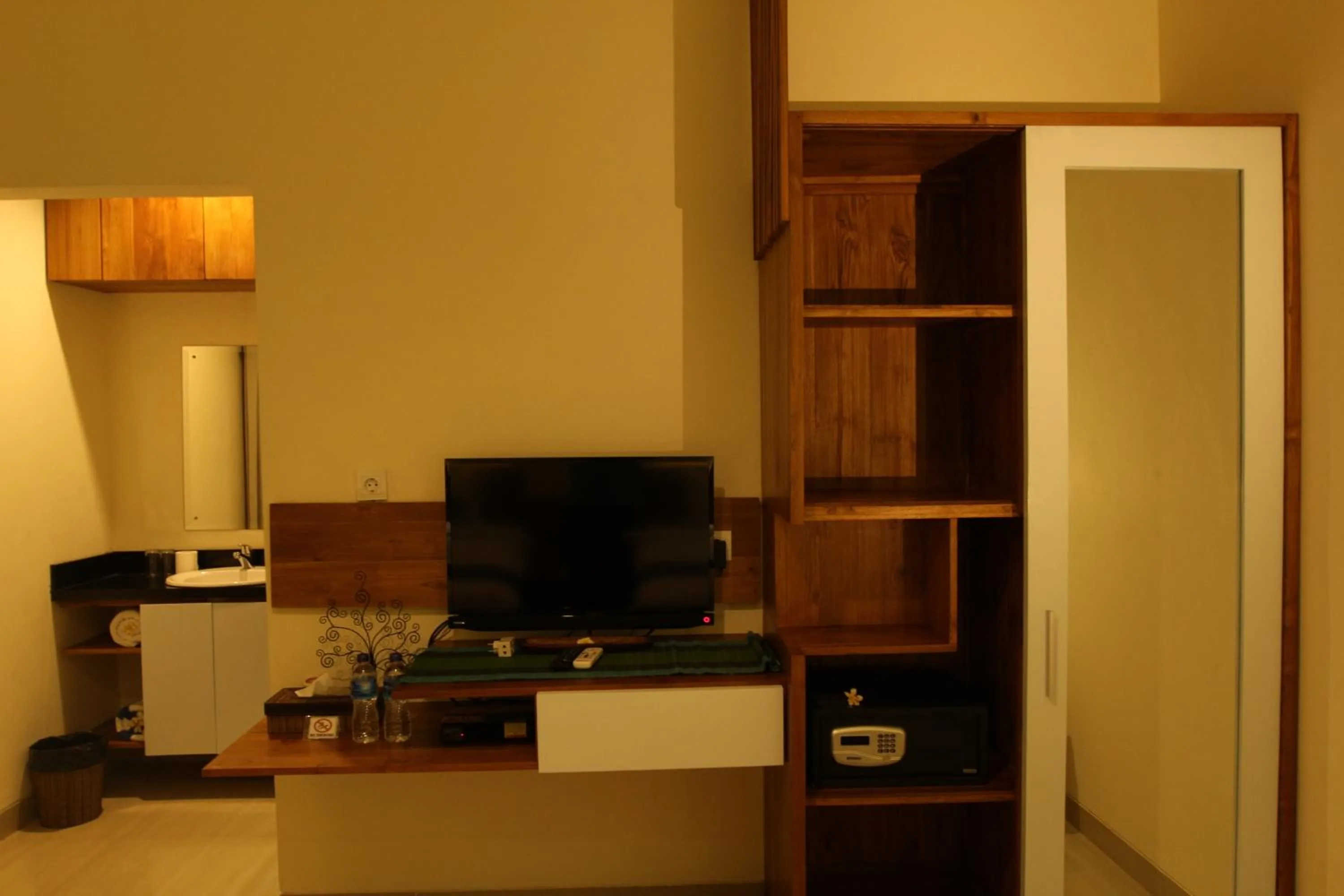 TV and multimedia in Bali Corail Villas