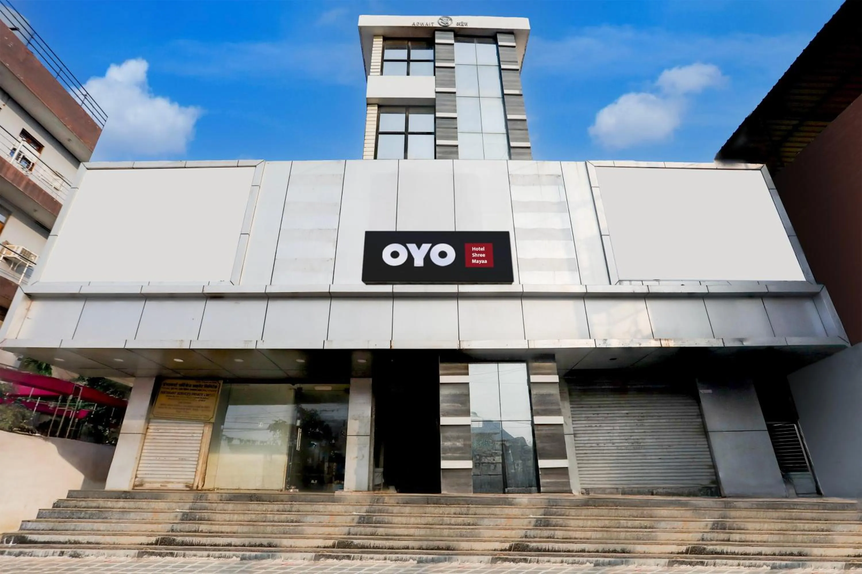 Facade/entrance in Hotel O Shree Mayaa
