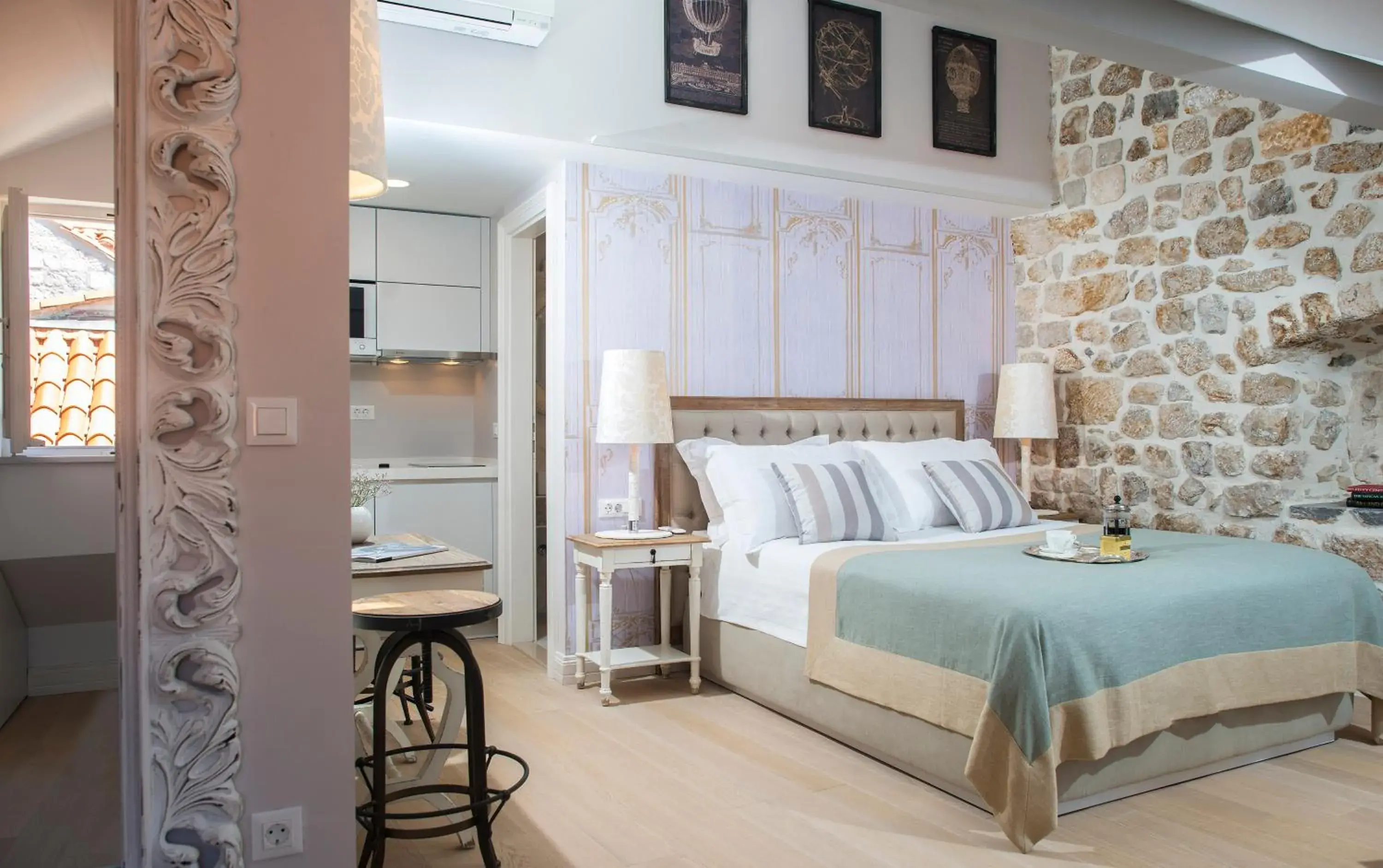 Deluxe Queen Studio in St. Joseph's Deluxe Queen Studio in St. Joseph's