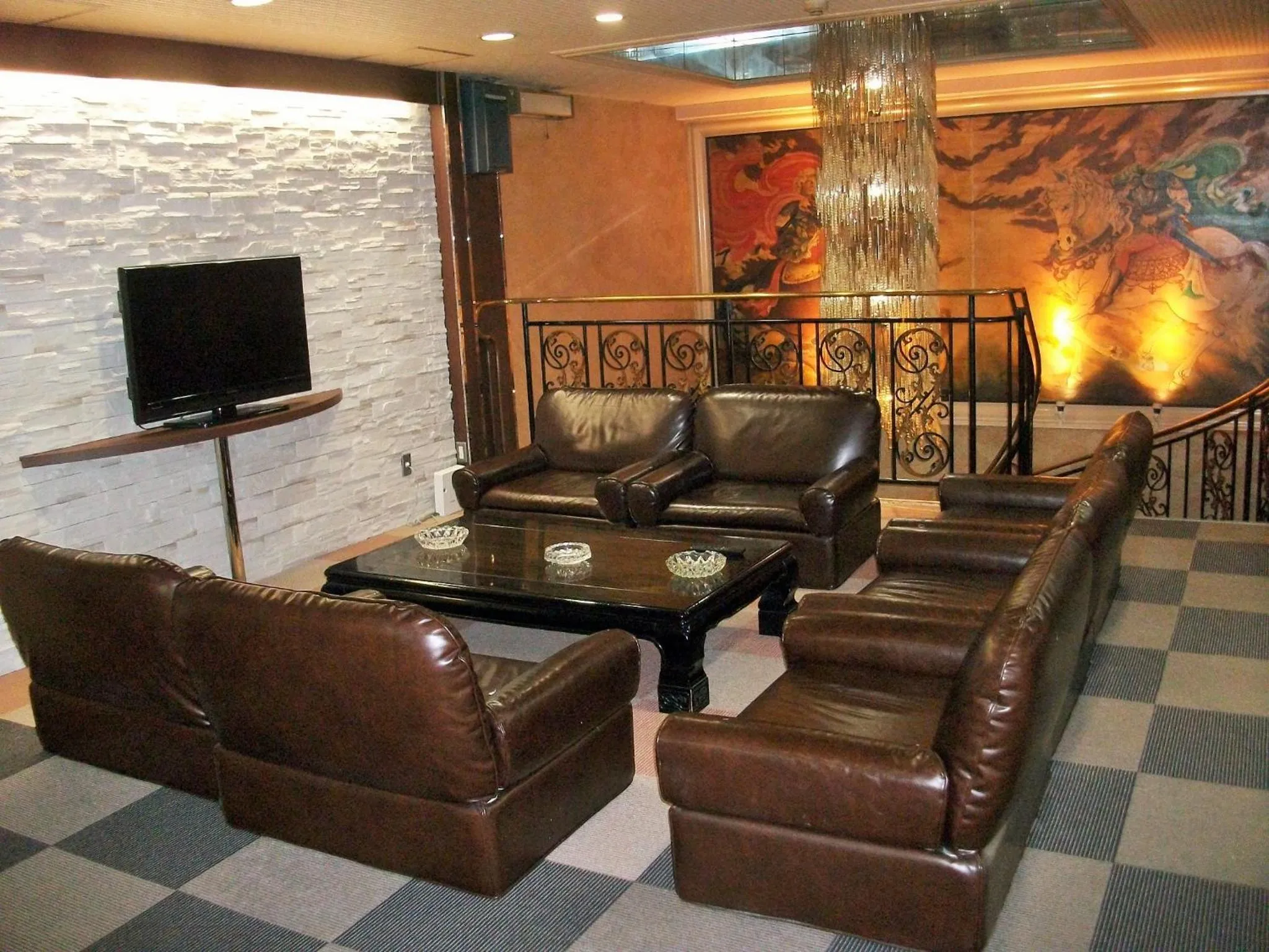 Communal lounge/ TV room in Capsule Hotel 310