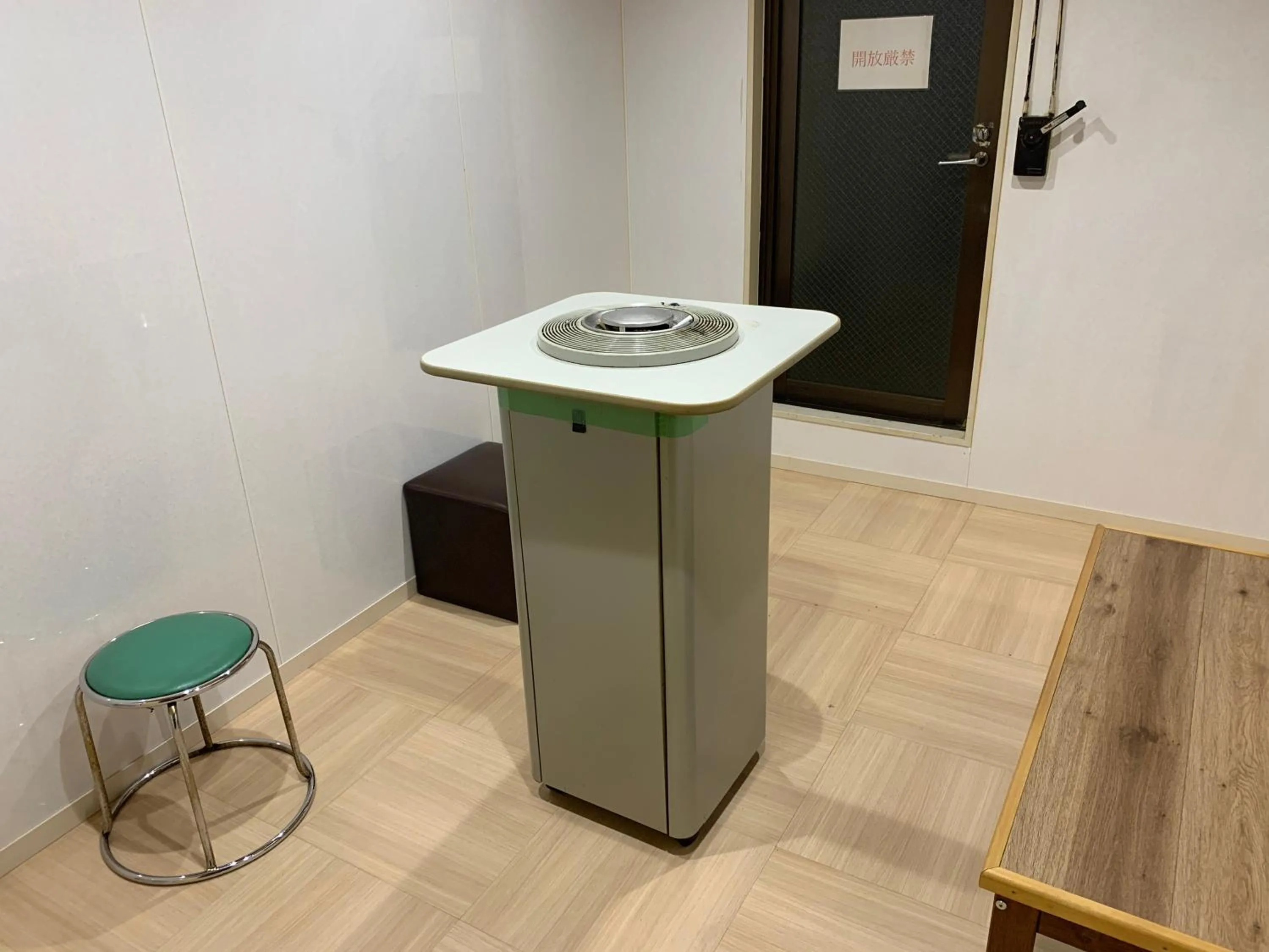 Area and facilities in Capsule Hotel 310