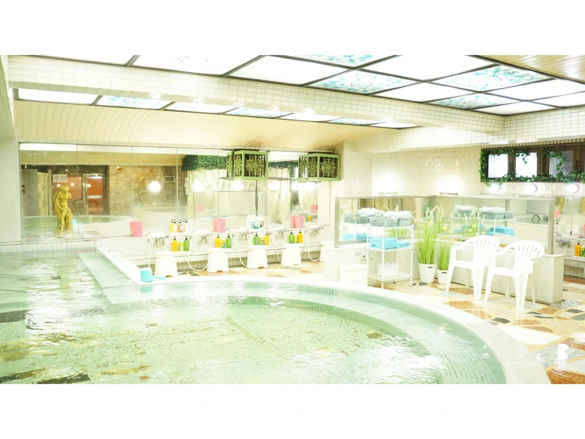 Sauna in Capsule Hotel 310