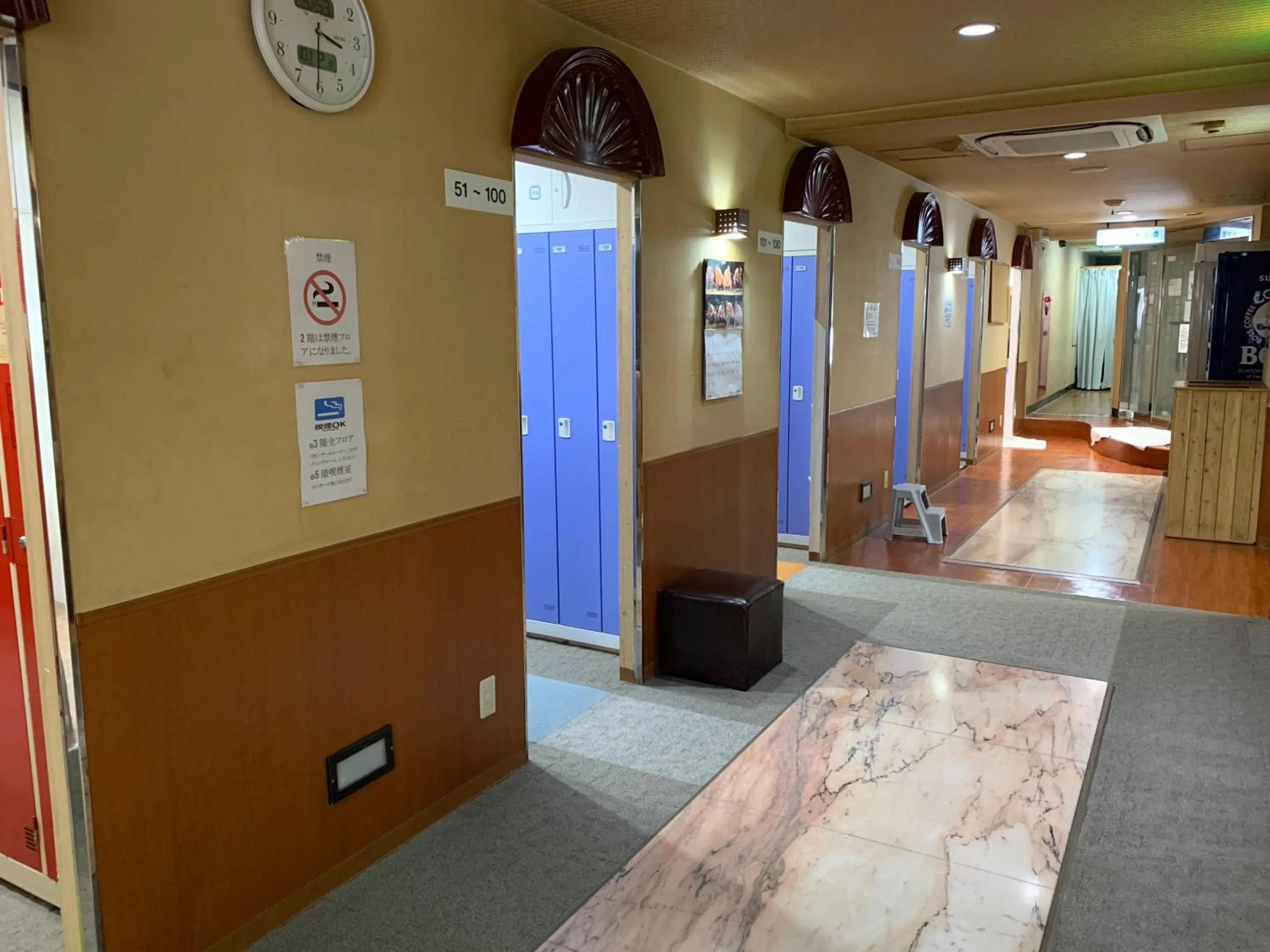 Area and facilities in Capsule Hotel 310