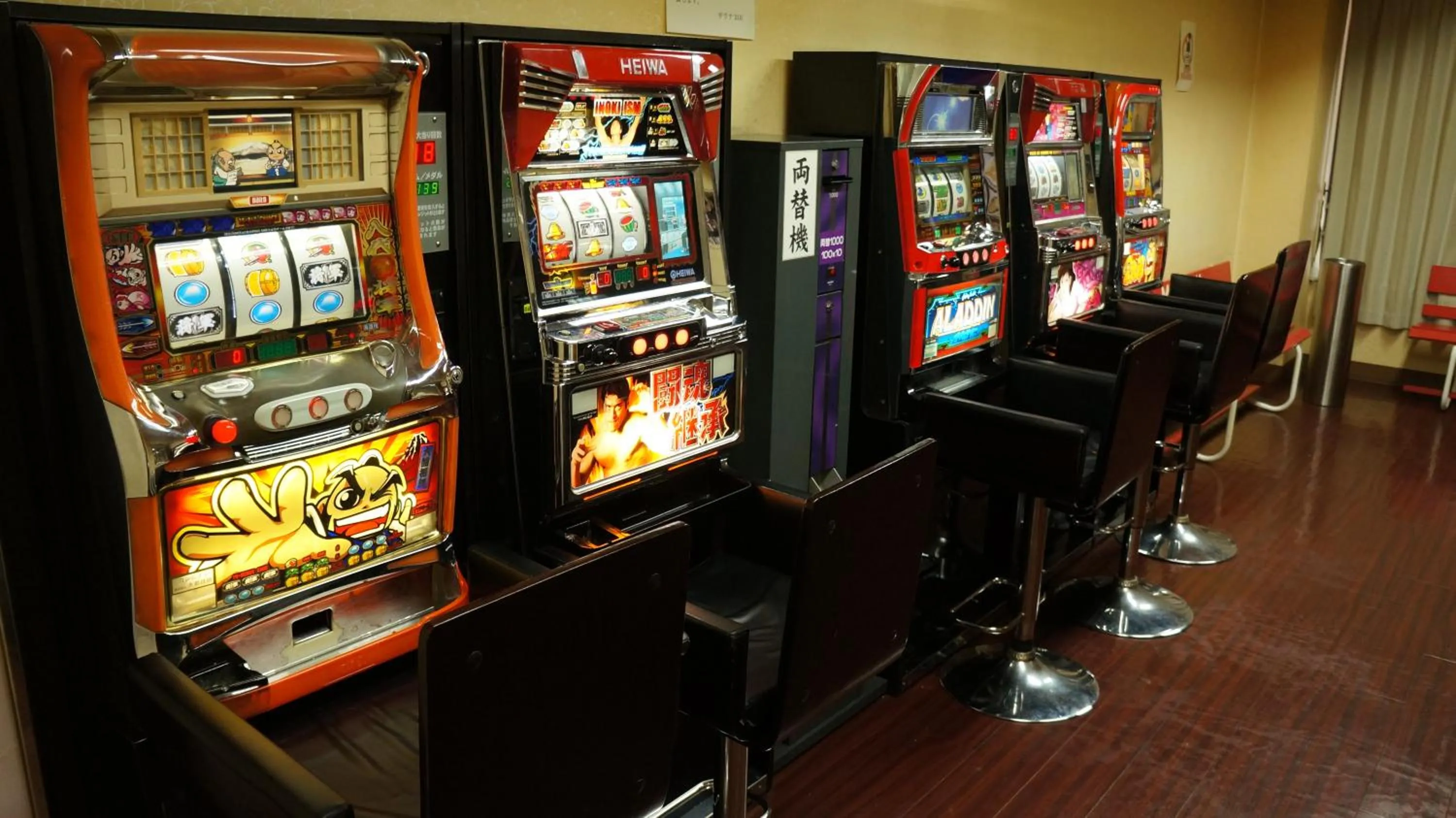 Game Room in Capsule Hotel 310