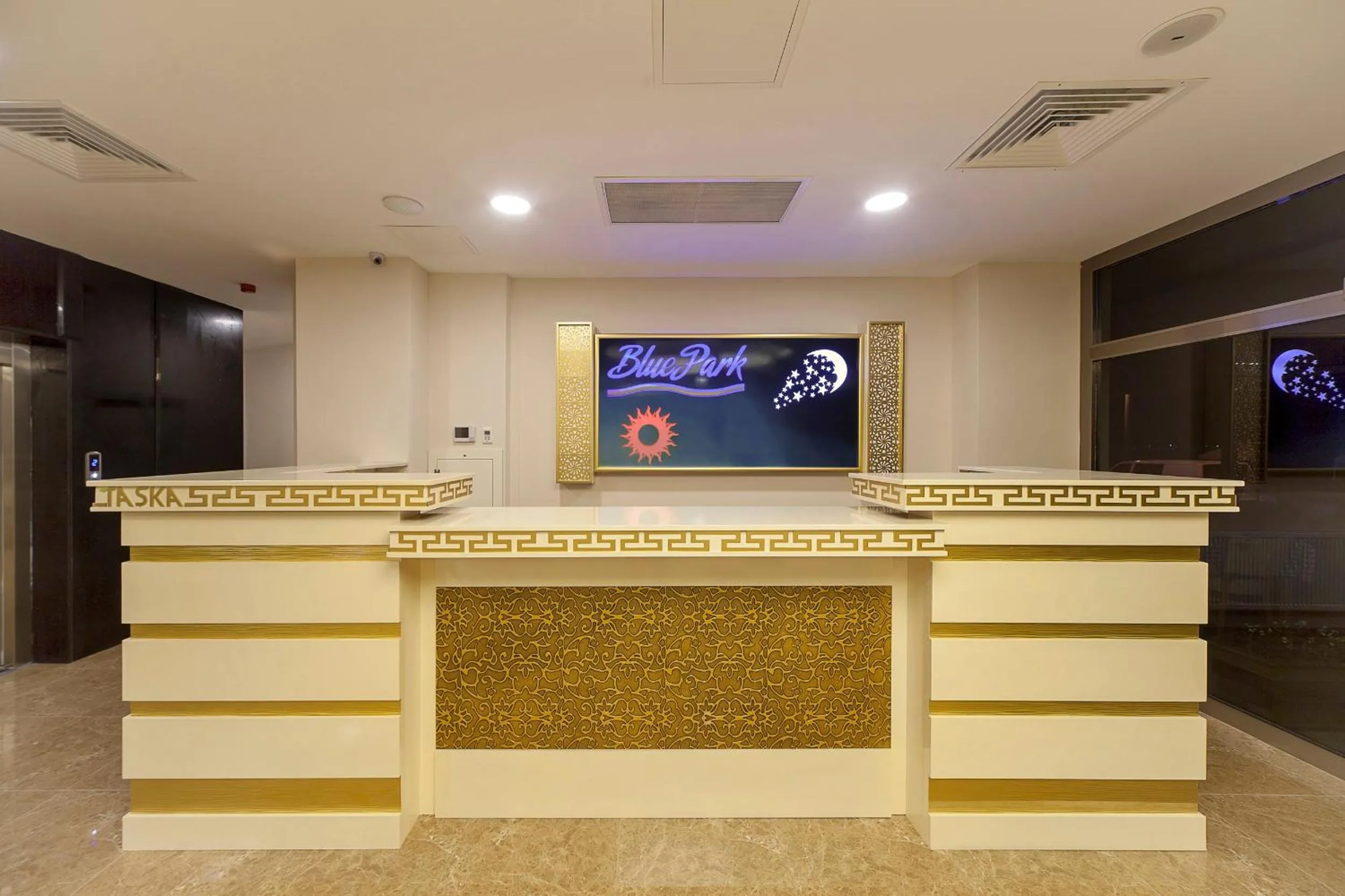 Property building in Hamzakoy Blue Park Boutique Hotel