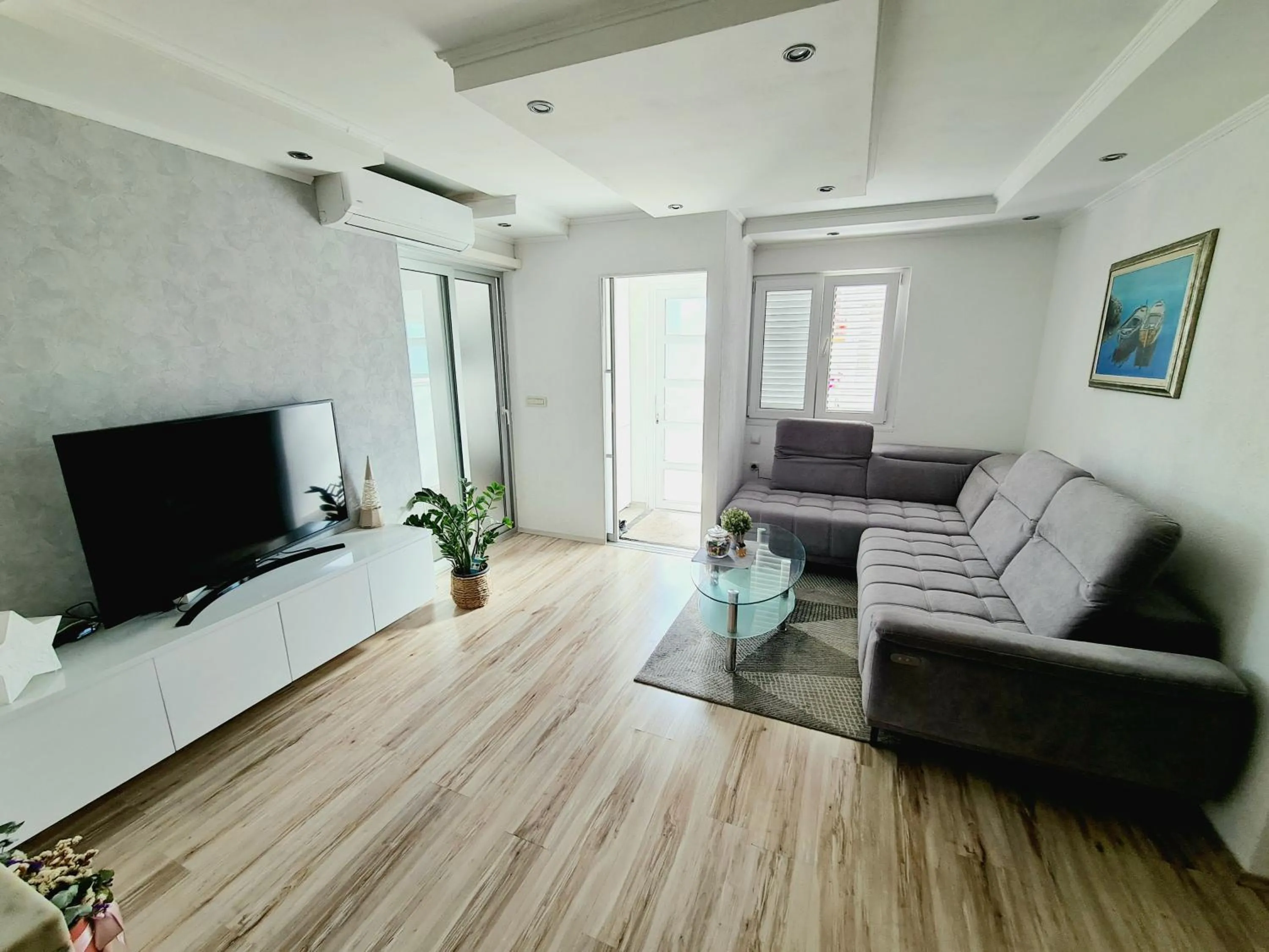 Apartment Mirjana