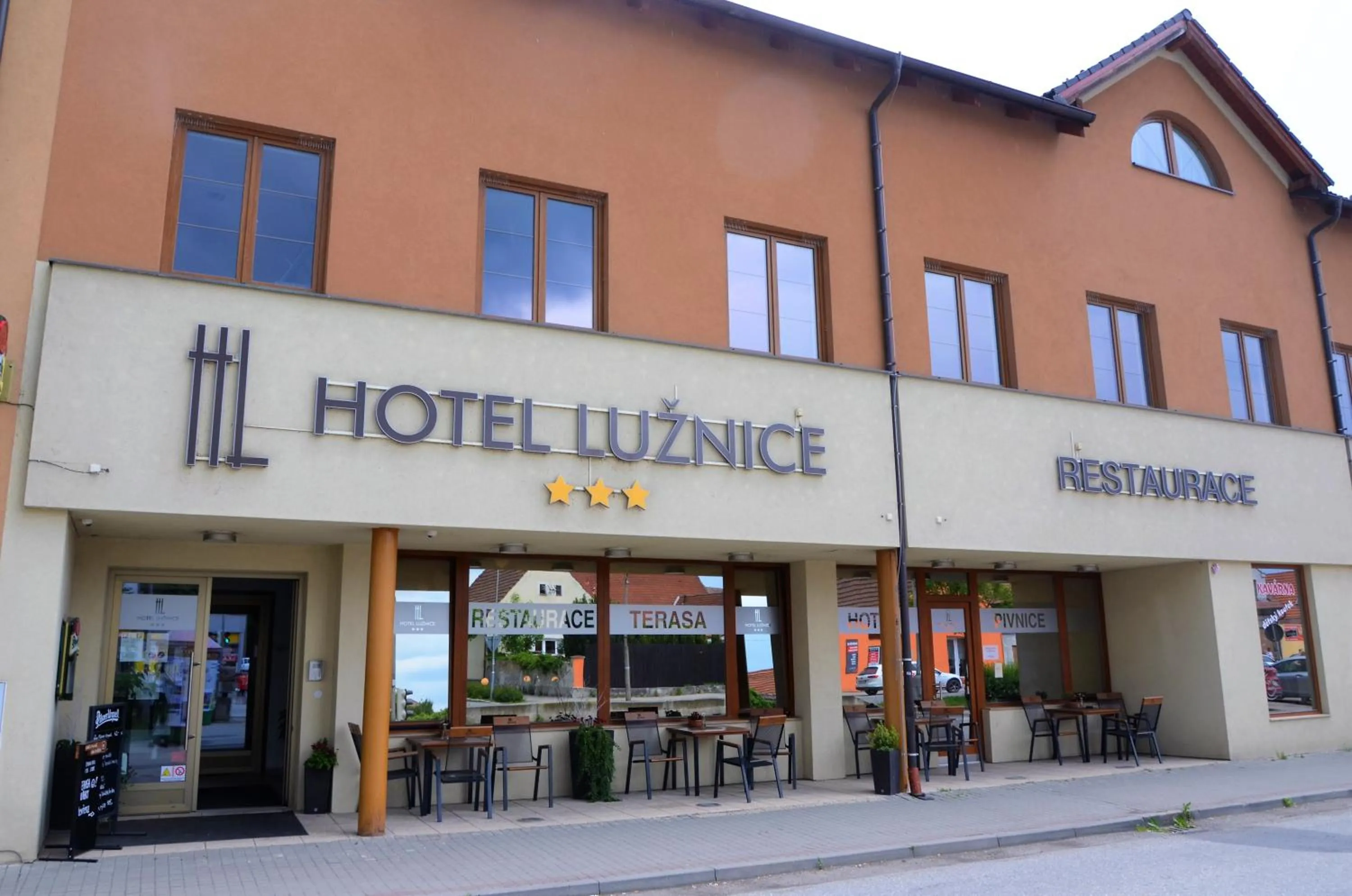 Property building in Hotel Lužnice