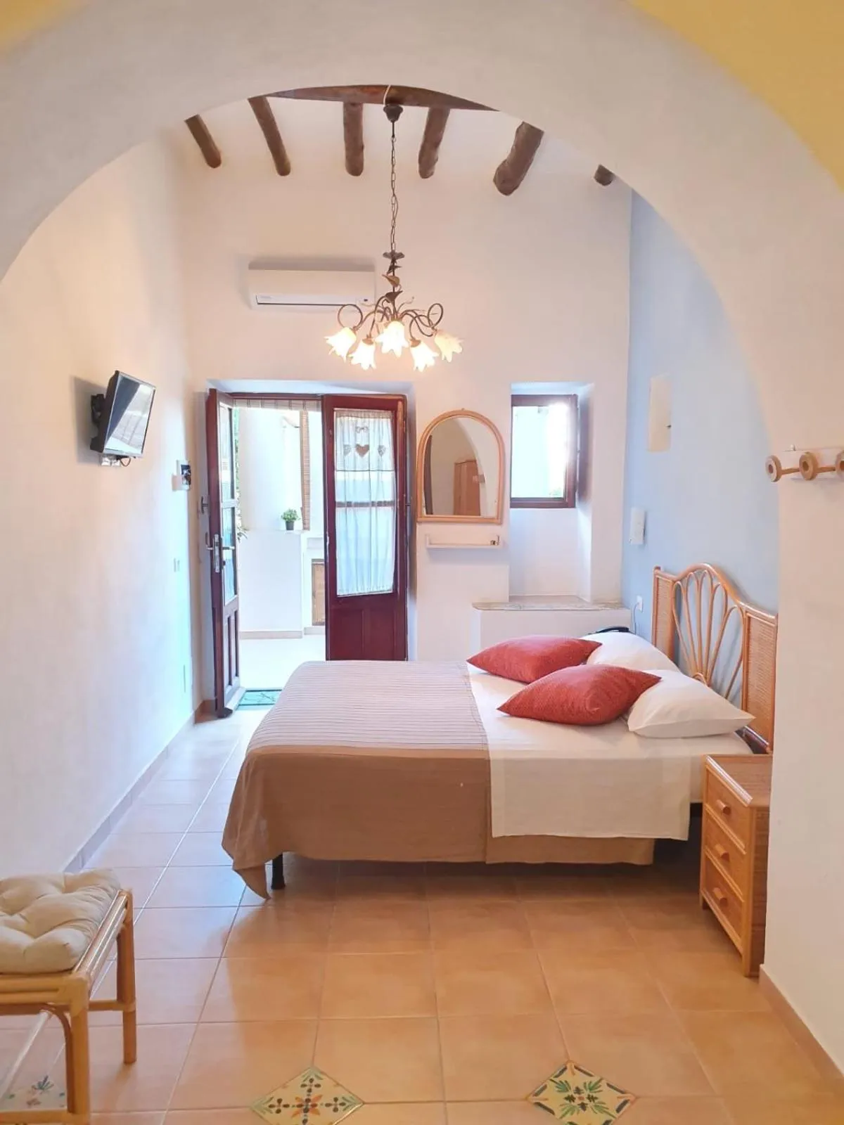 Bedroom, Bed in B&B La Goletta di Salina