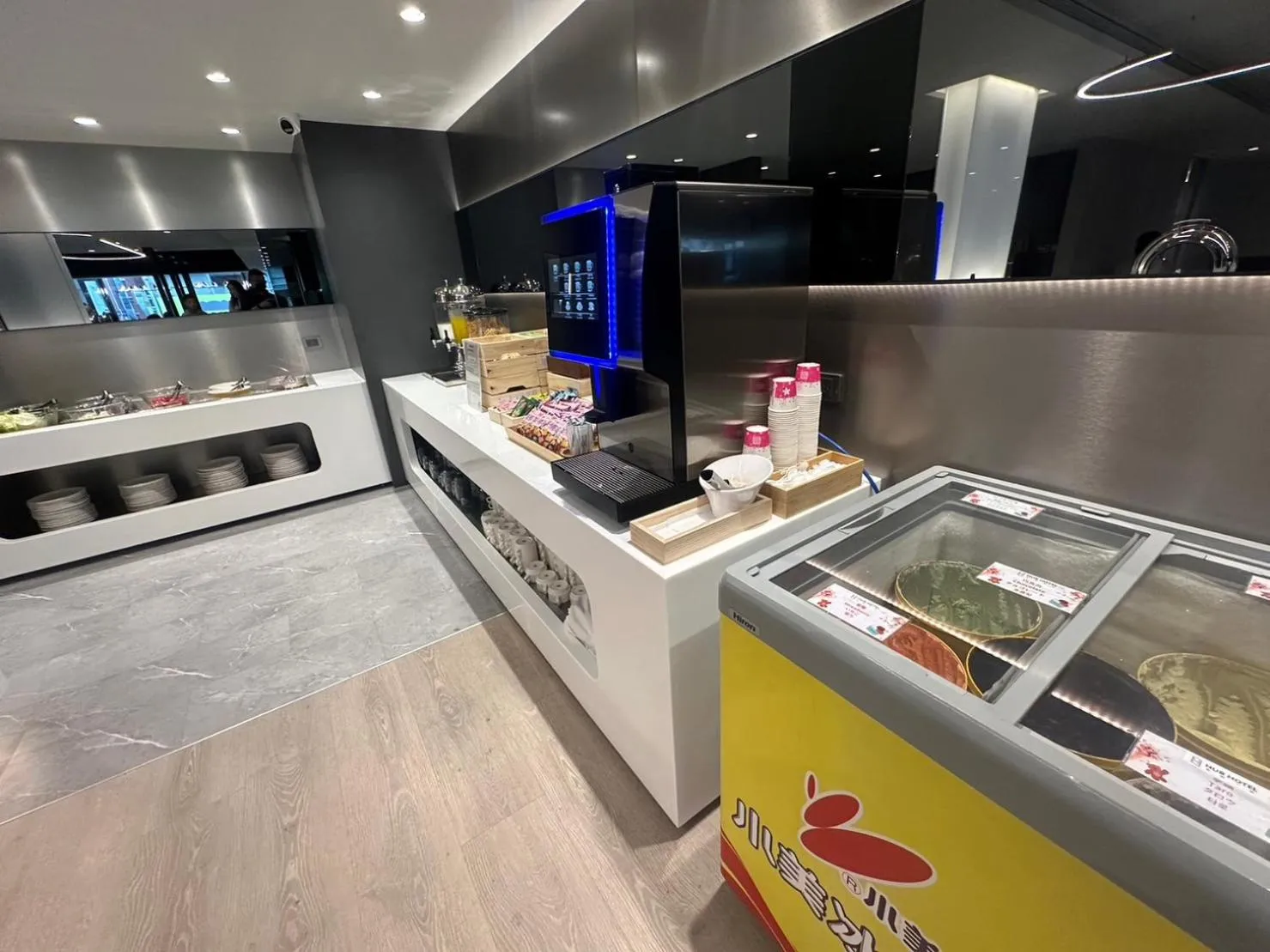 Restaurant/places to eat in Hub Hotel Kaohsiung Yisin Branch