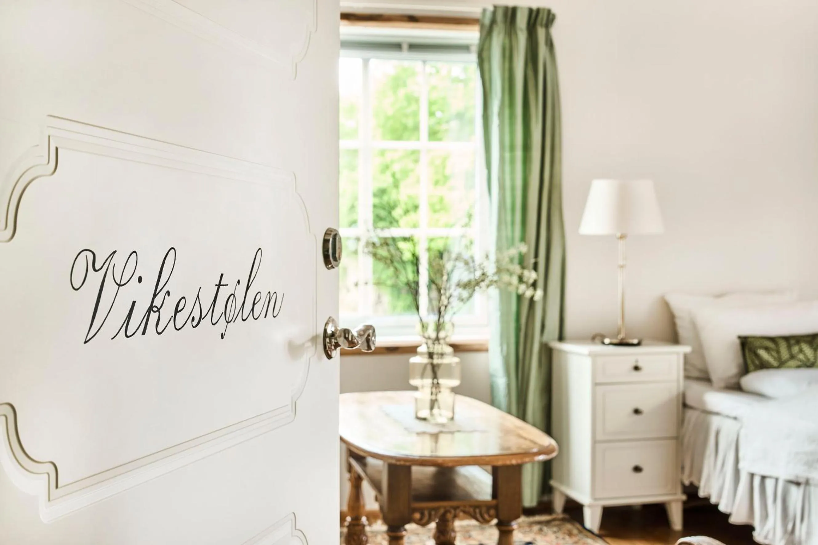 Standard Twin Room in Bekkjarvik Gjestgiveri