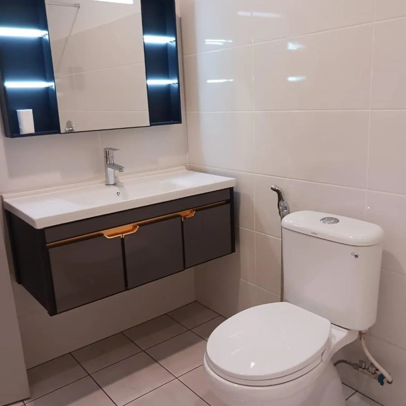 Toilet in Soho Tabuan Kuching