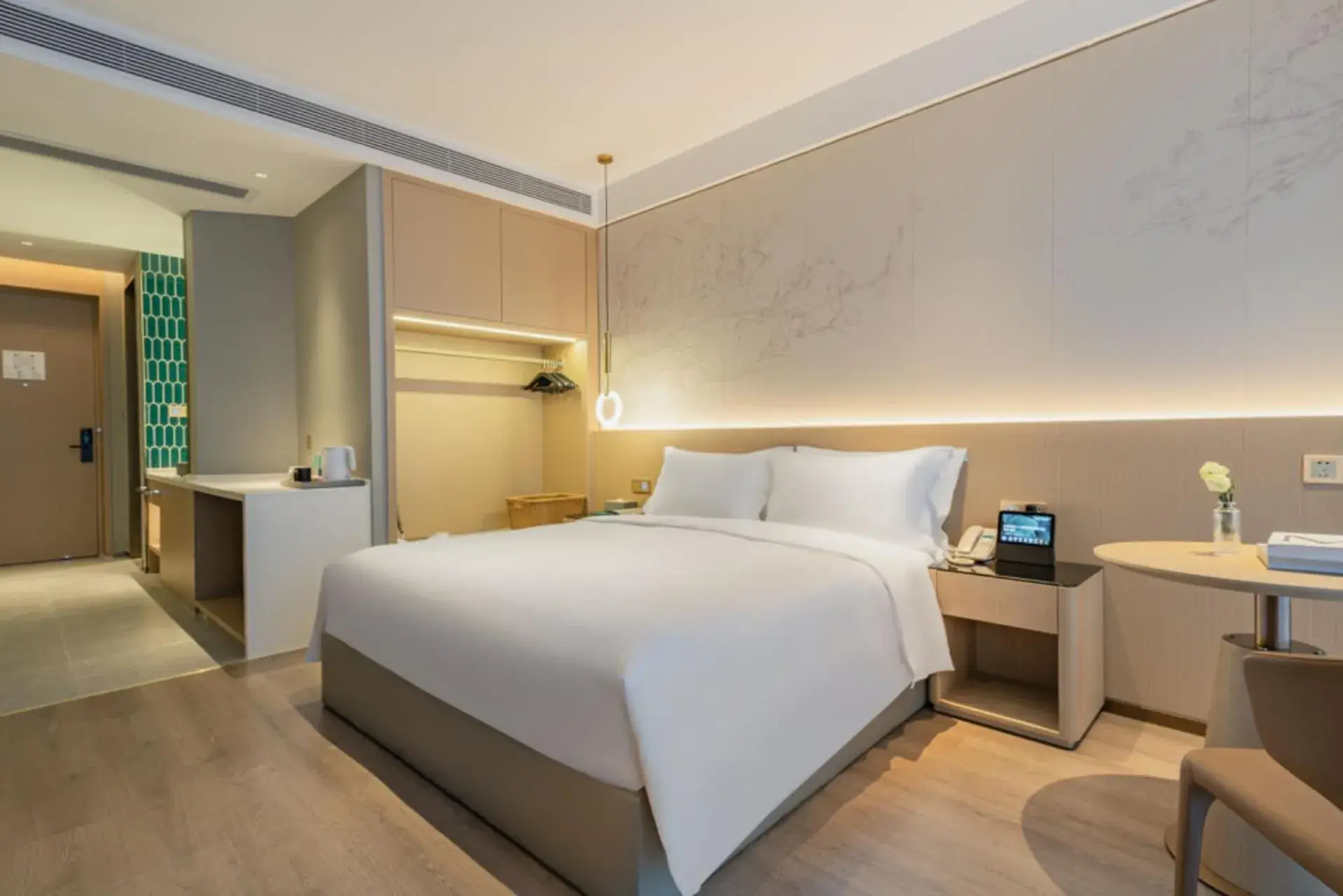 Double Room with Terrace in The Skytel Hotel Shenzhen Central Park Double Room with Terrace in The Skytel Hotel Shenzhen Central Park