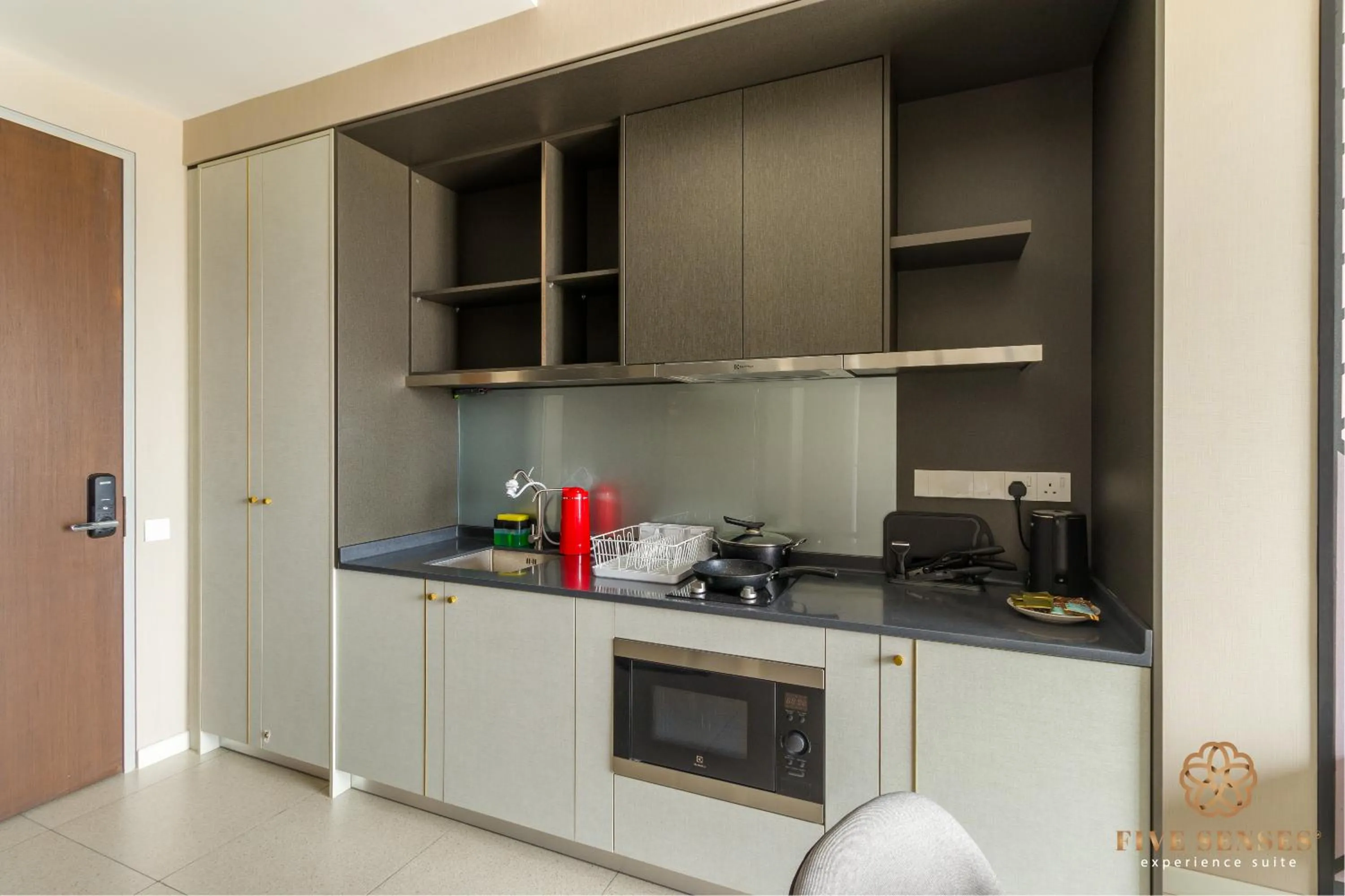 Kitchen or kitchenette in Millerz Square Signature Suites, Kuala Lumpur