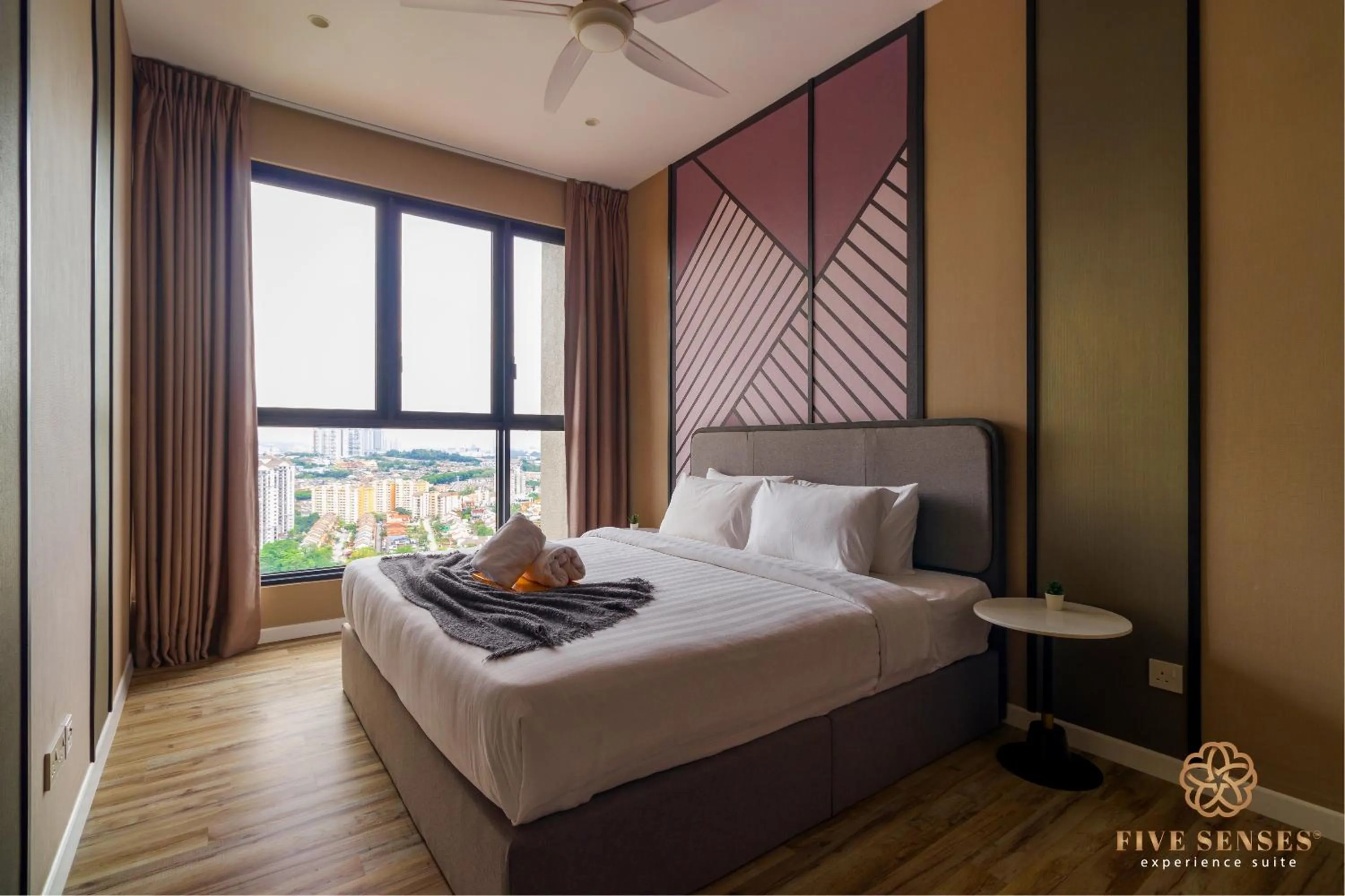Bed in Millerz Square Signature Suites, Kuala Lumpur
