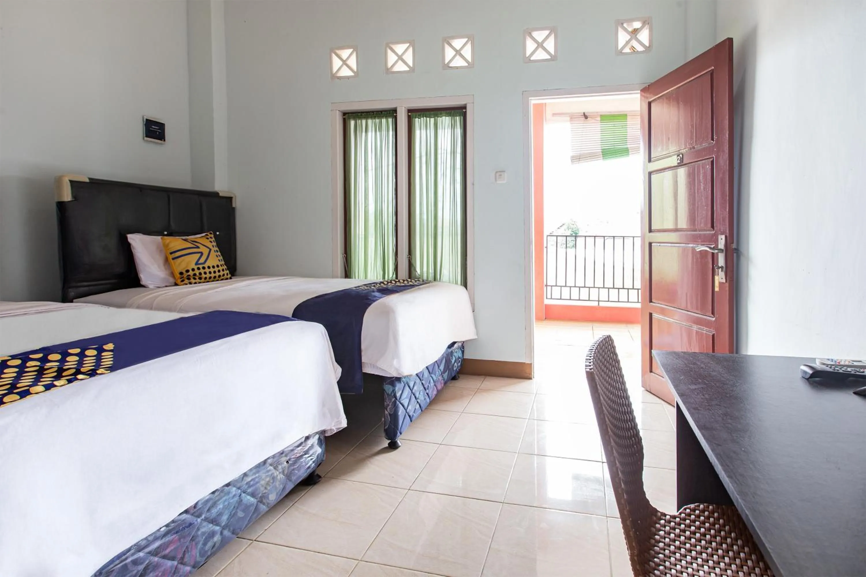 Bedroom, Bed in Hotel O Delta Bnb Residence Syariah