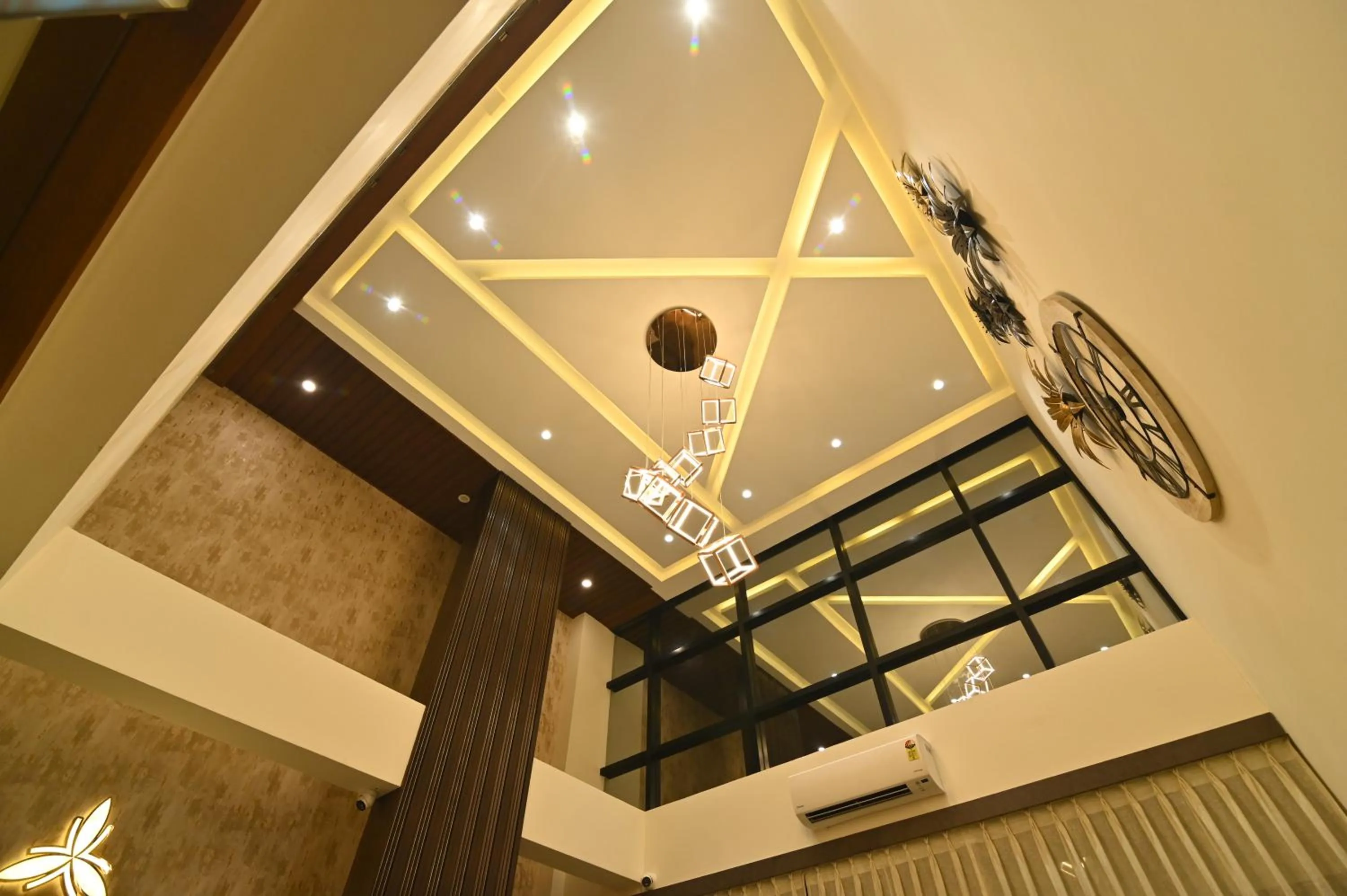 Lobby or reception in Aurelia Comforts - Deralakatte