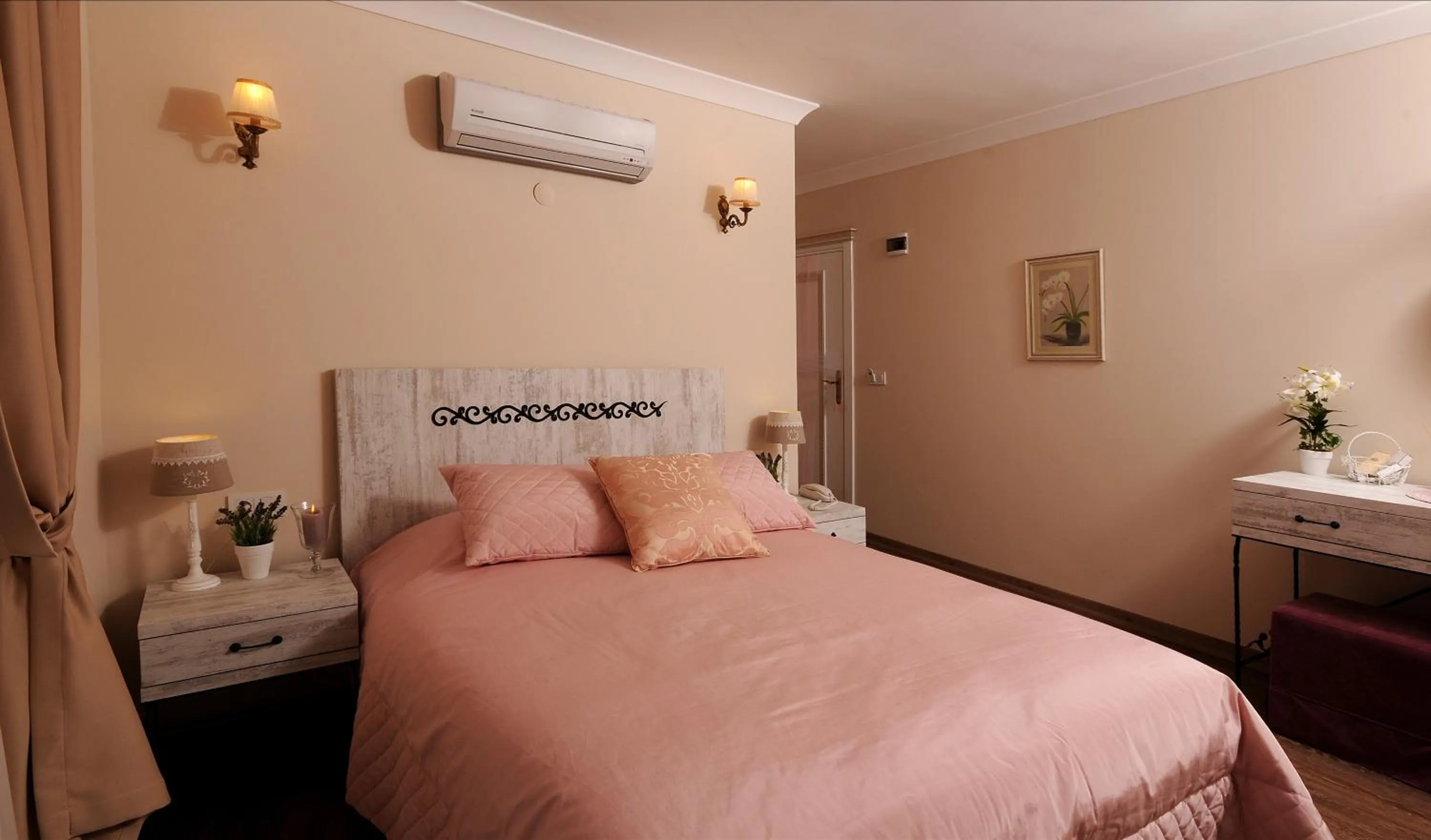 Bedroom, Bed in Edahan Hotel