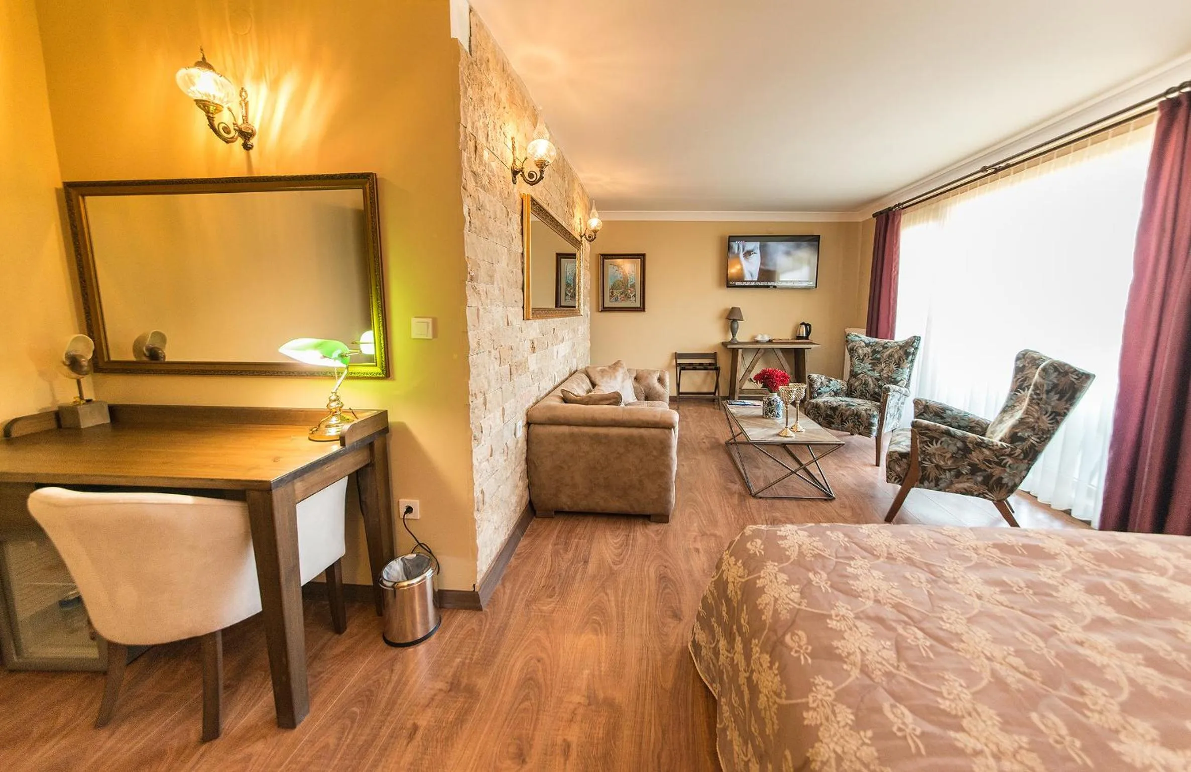 Photo of the whole room, Bed in Edahan Hotel