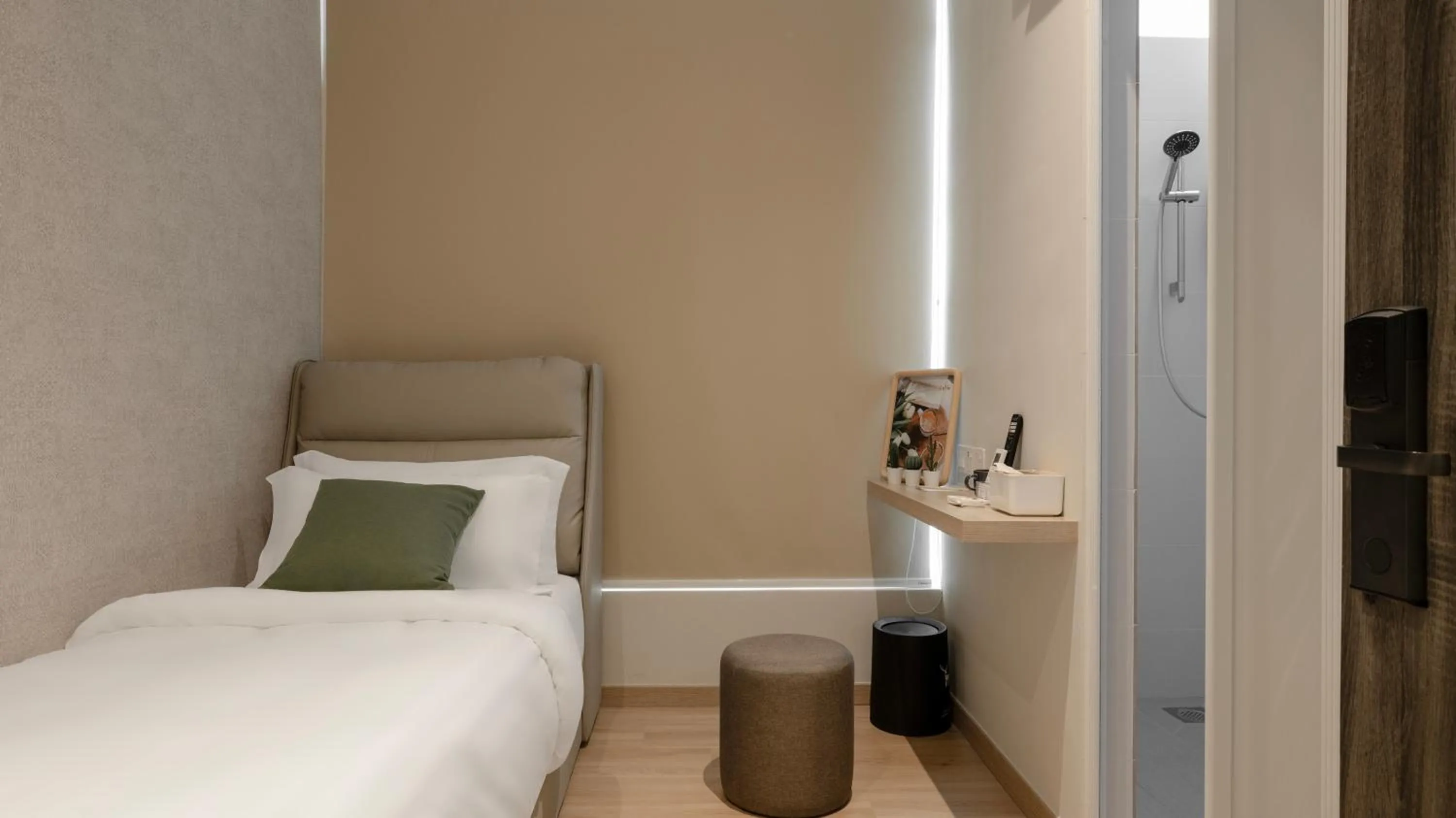 Bedroom, Bed in La Vie Hotel Juru