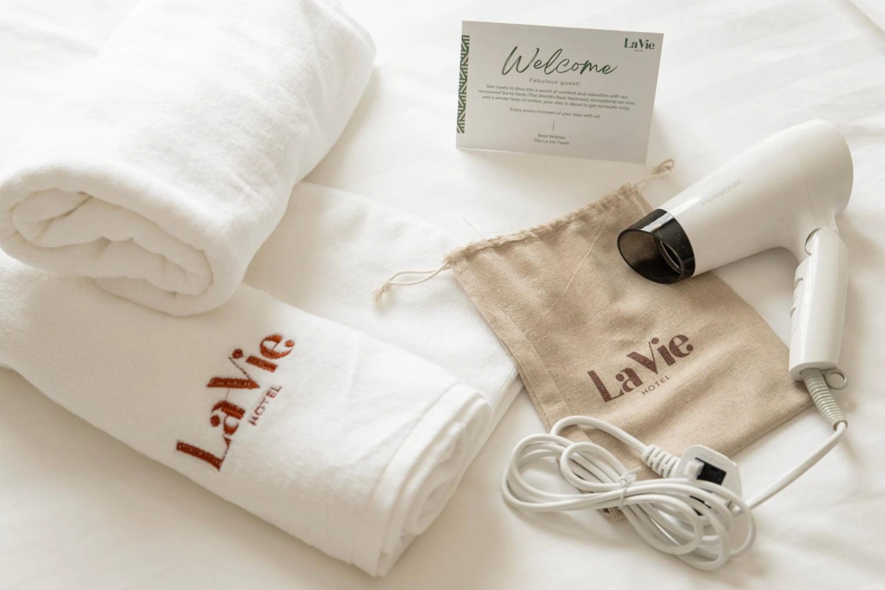 hair dryier in La Vie Hotel Juru