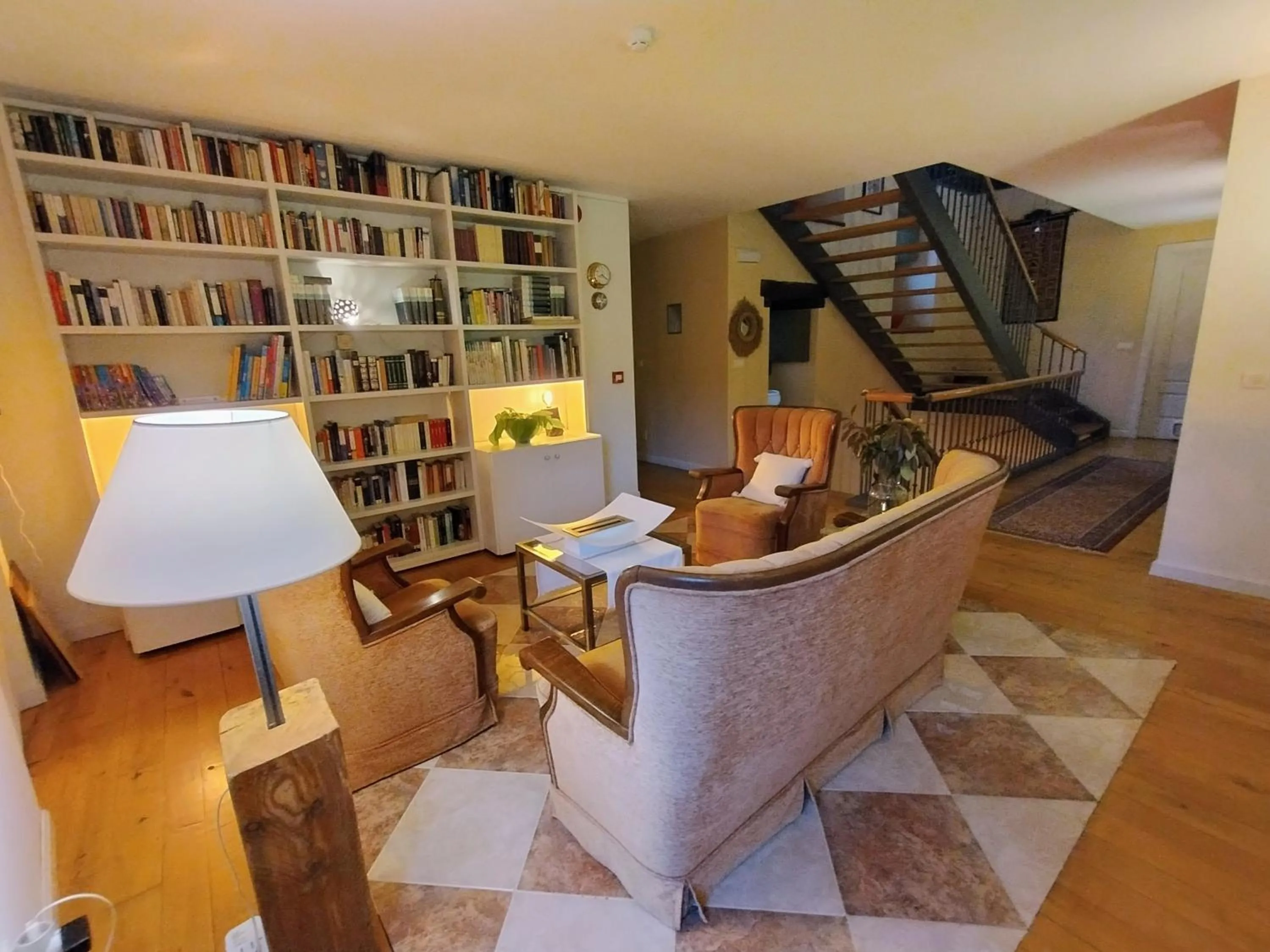 Library in Hotel Boutique Villa de Palacios - Palacio de Aras