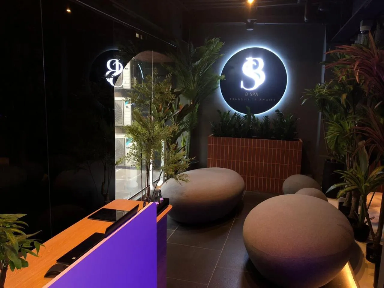 Seating area in B Hotel Kuala Lumpur