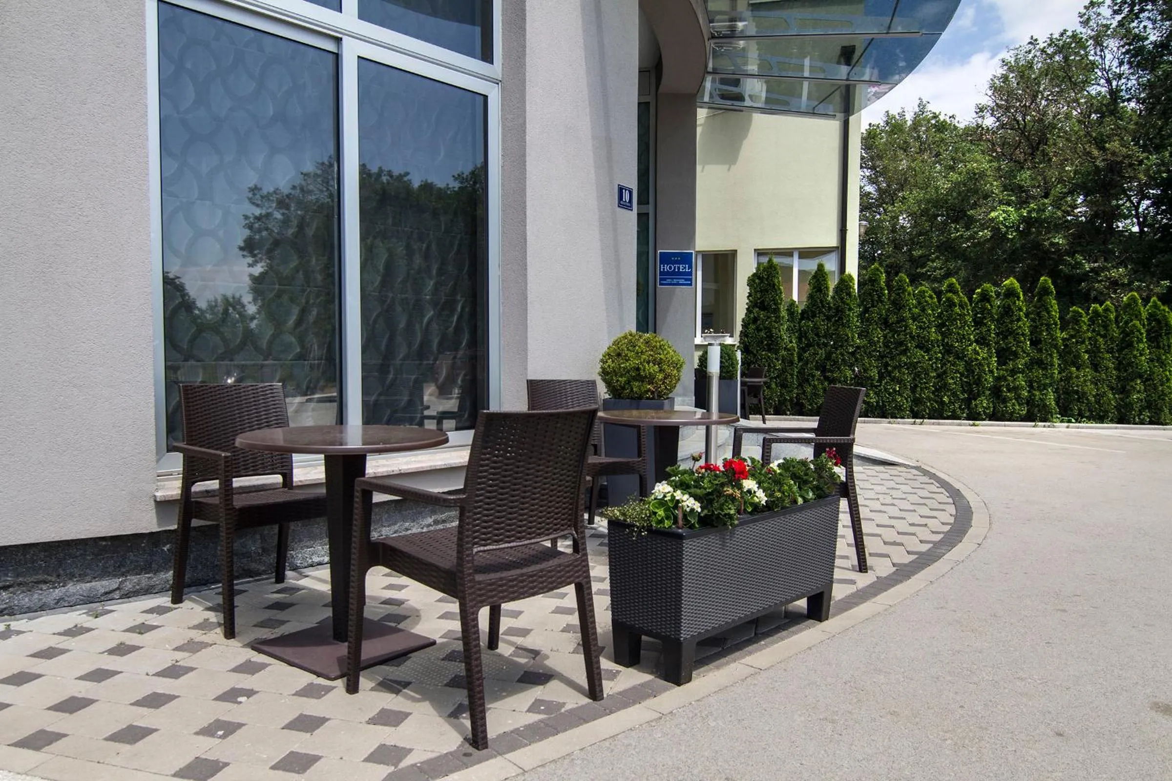 Patio in Hotel Marconi