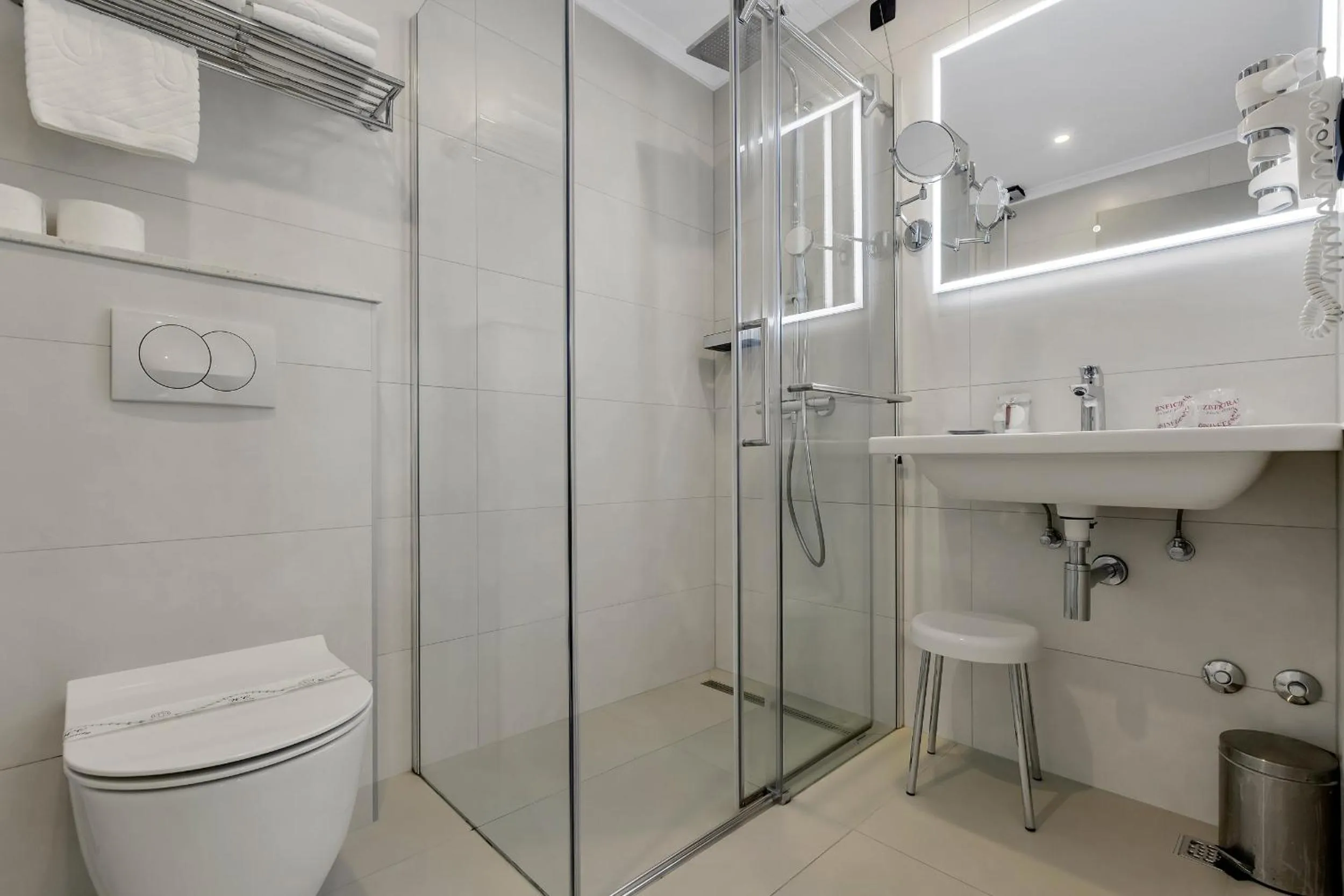 Bathroom in Hotel Marconi