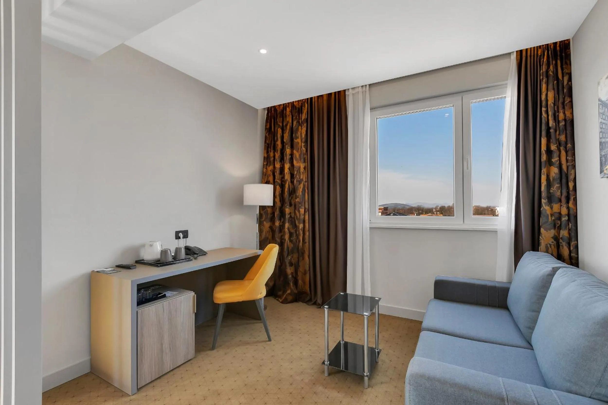 Seating area in Hotel Marconi