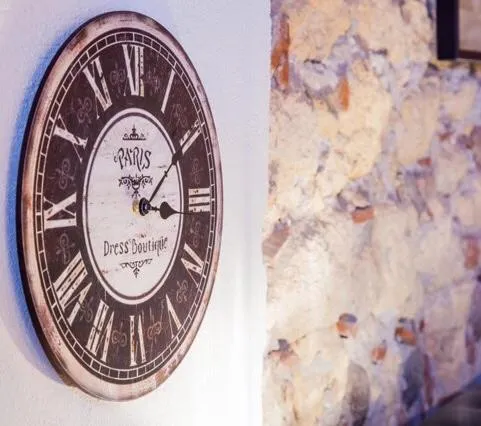 Decorative detail in B&B Mela