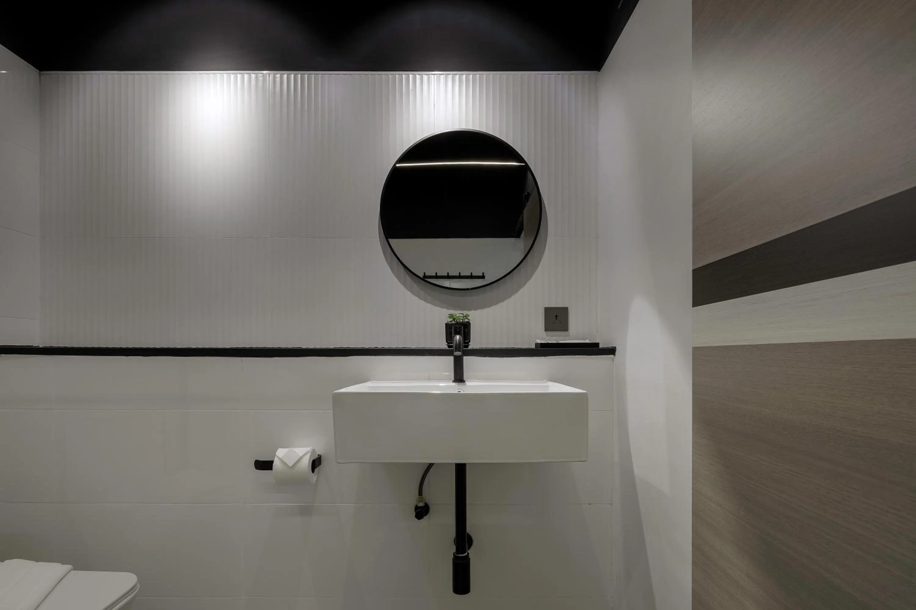 Bathroom in BedTime Hotel Samui